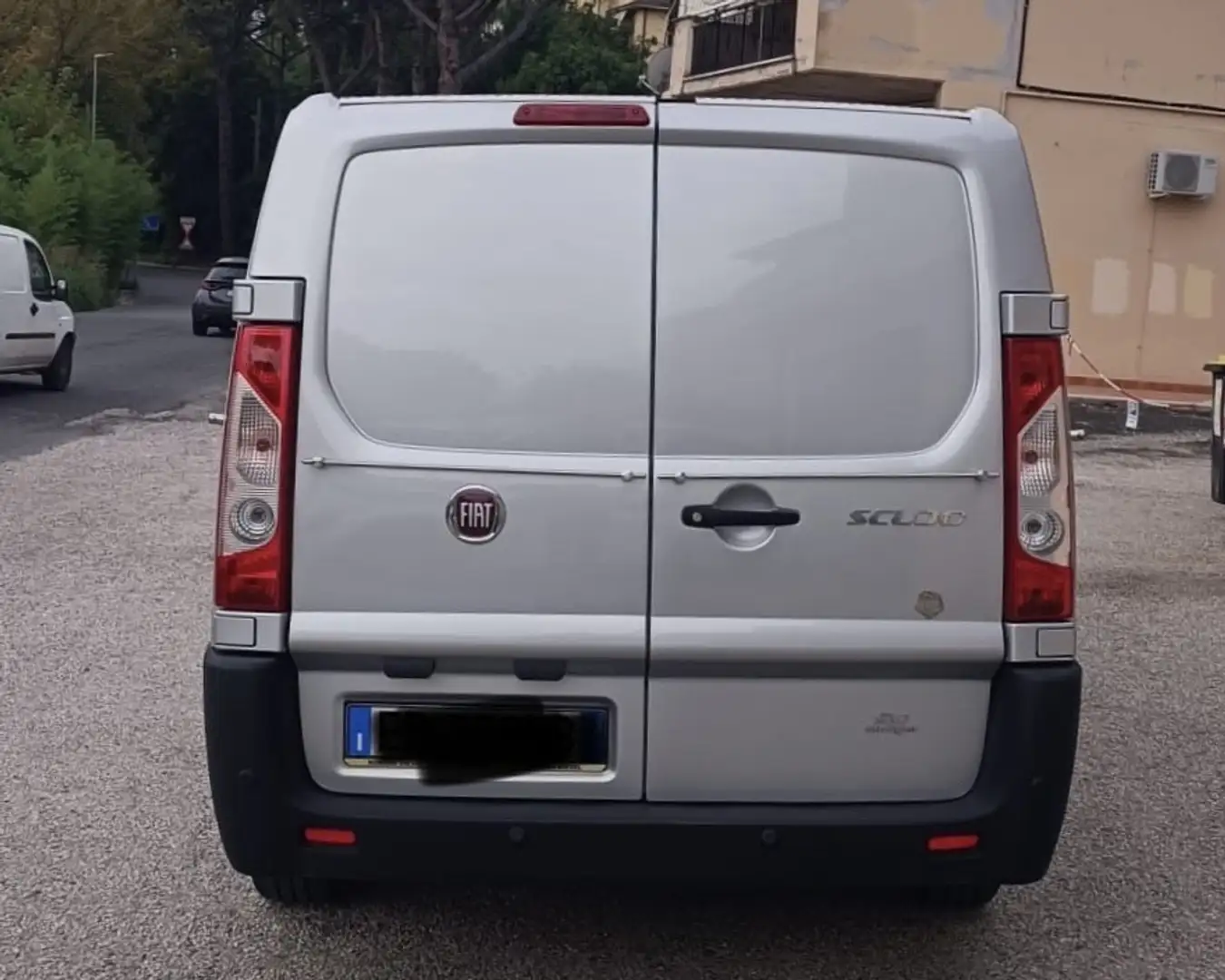 Fiat Scudo Passo lungo Argento - 2