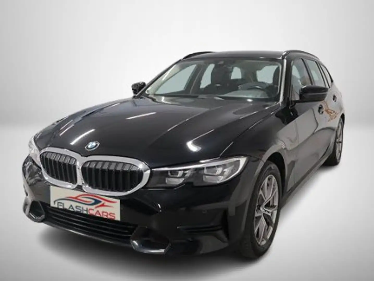 BMW 320 d xDrive Sport Line STH Digit Disp LED NAVI Zwart - 1