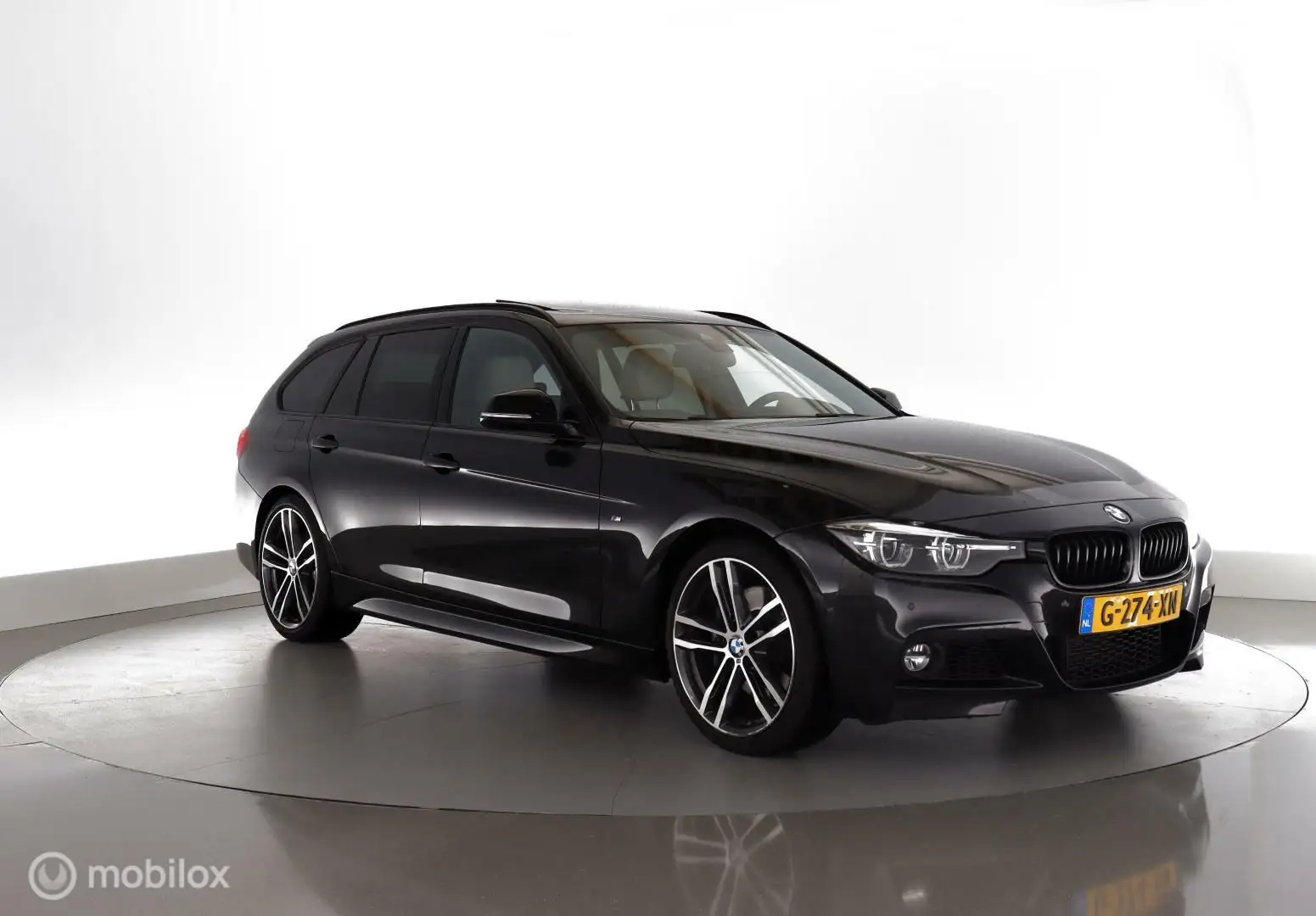 BMW 318 3-serie Touring 318i Automaat M Sport Corporate Le Black - 2