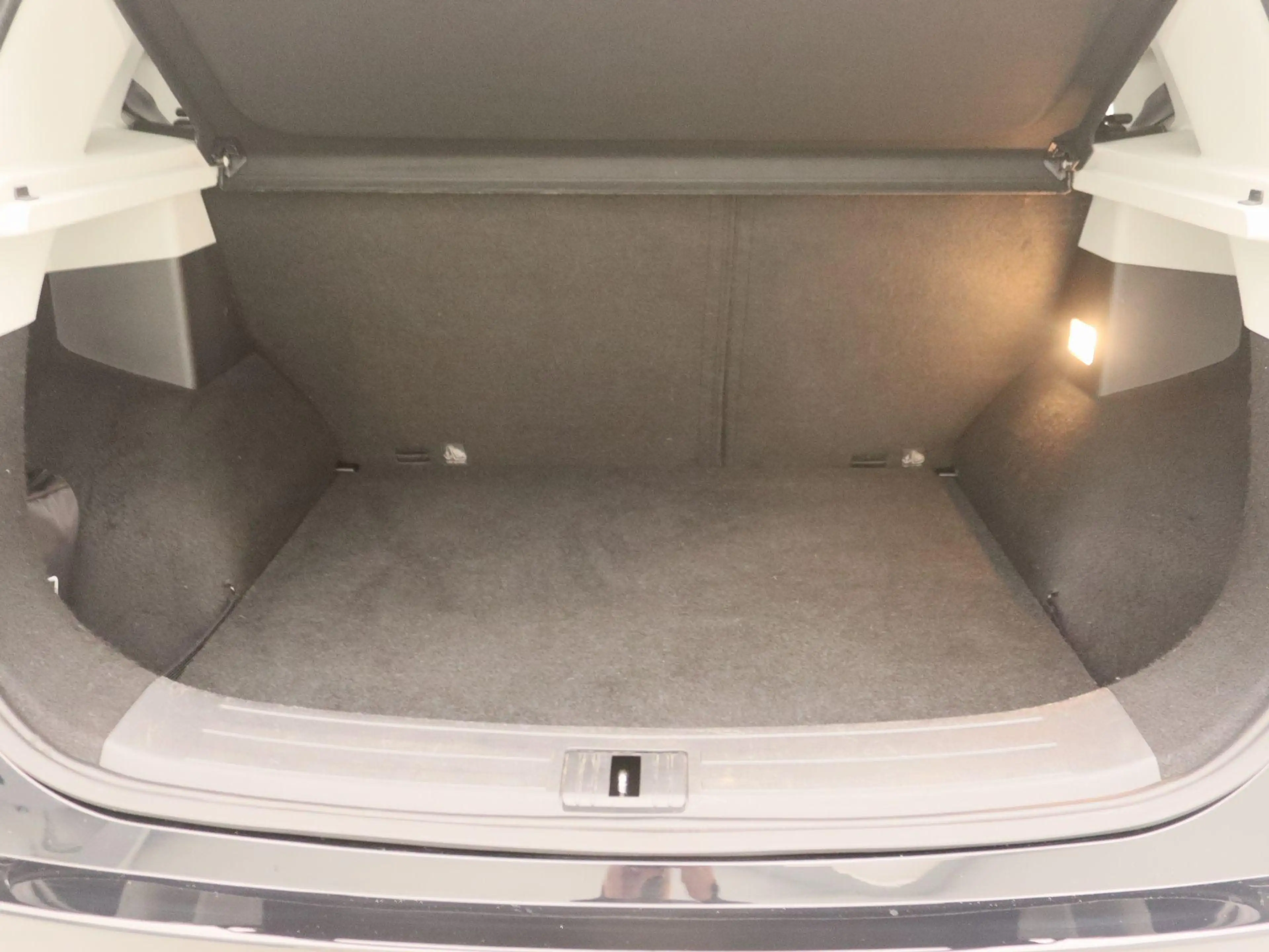 MG ZS EV Luxury 45 kWh | Panoramadak | Leder | Apple Car — photo 14
