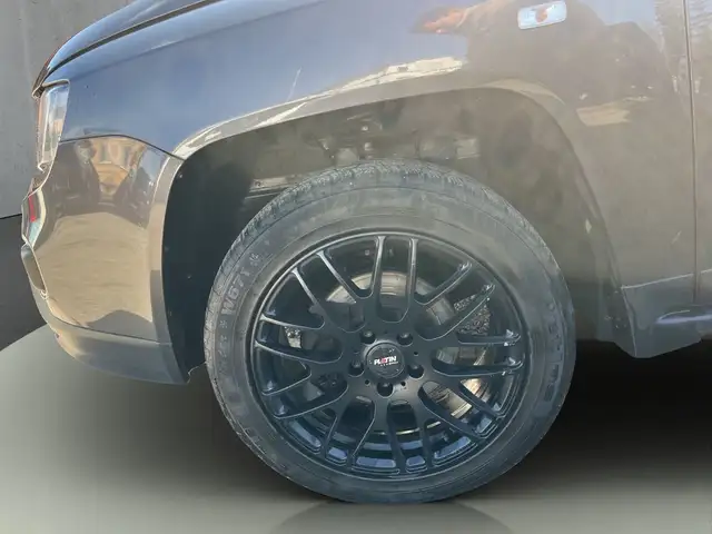 Jeep Compass view 17