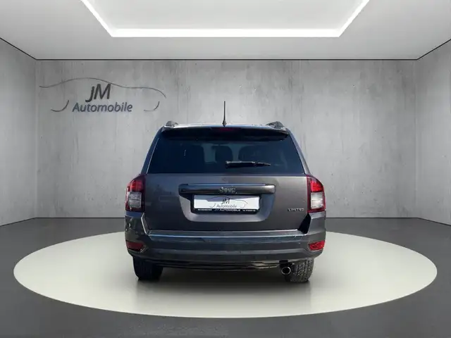 Jeep Compass view 7