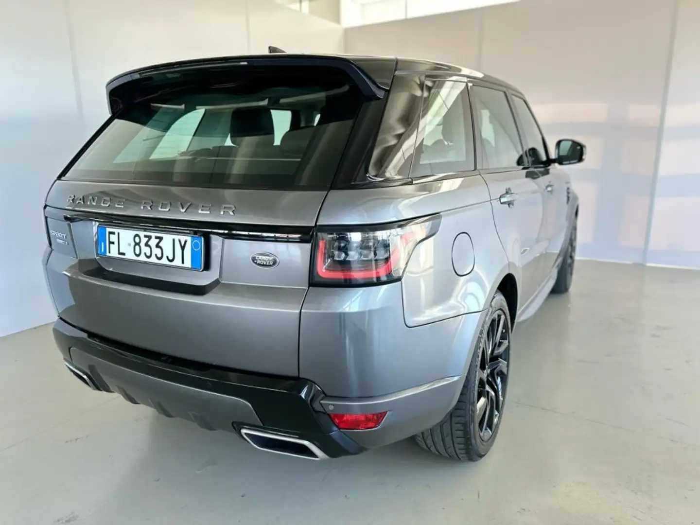 Land Rover Range Rover Sport 3.0 TDV6 HSE Gris - 2