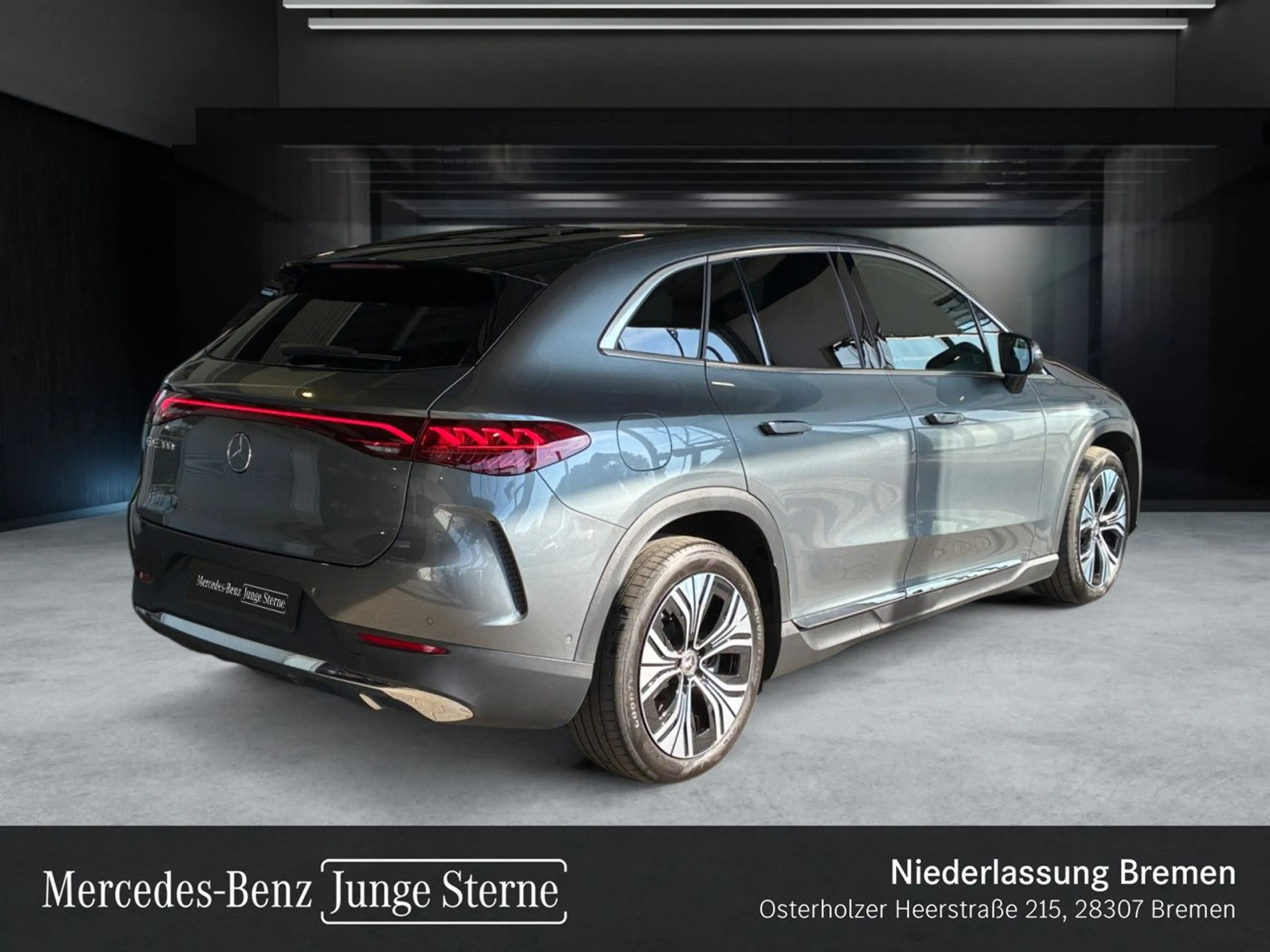 Mercedes-Benz EQE SUV EQE 300 AVANTG+360+AHK+LED+TOTW+KEYLESS — photo 5