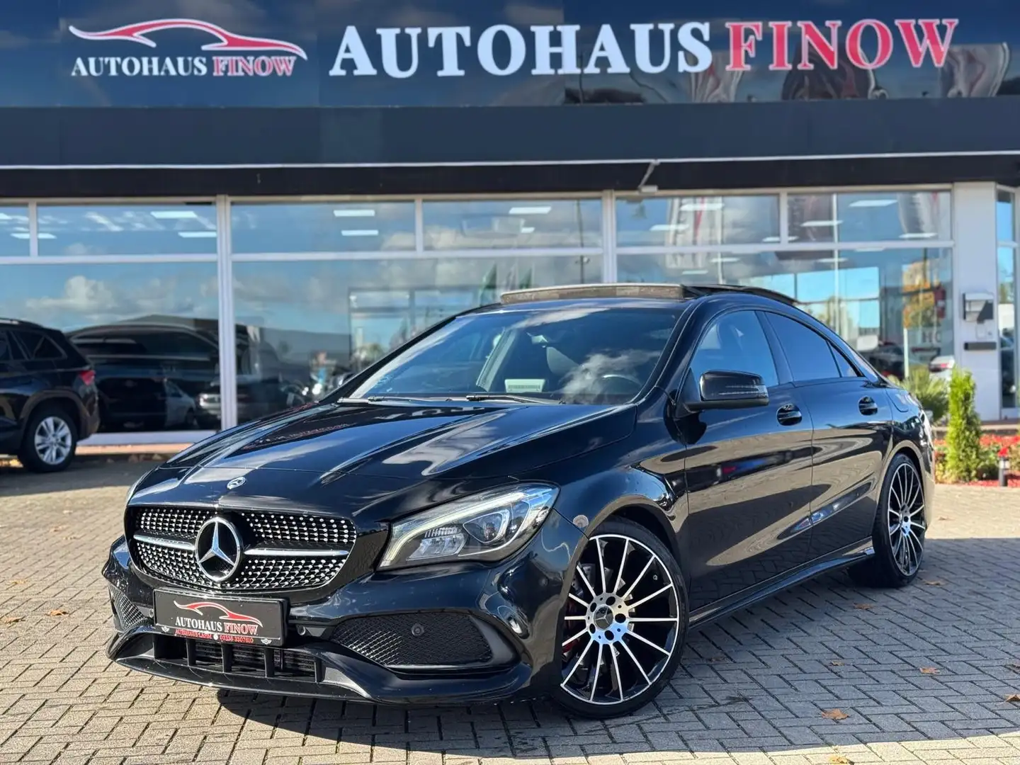 Mercedes-Benz CLA 220 d"Coupe"7G-DCT"AMG PAKET"PANO"NAVI"KAMERA Black - 1