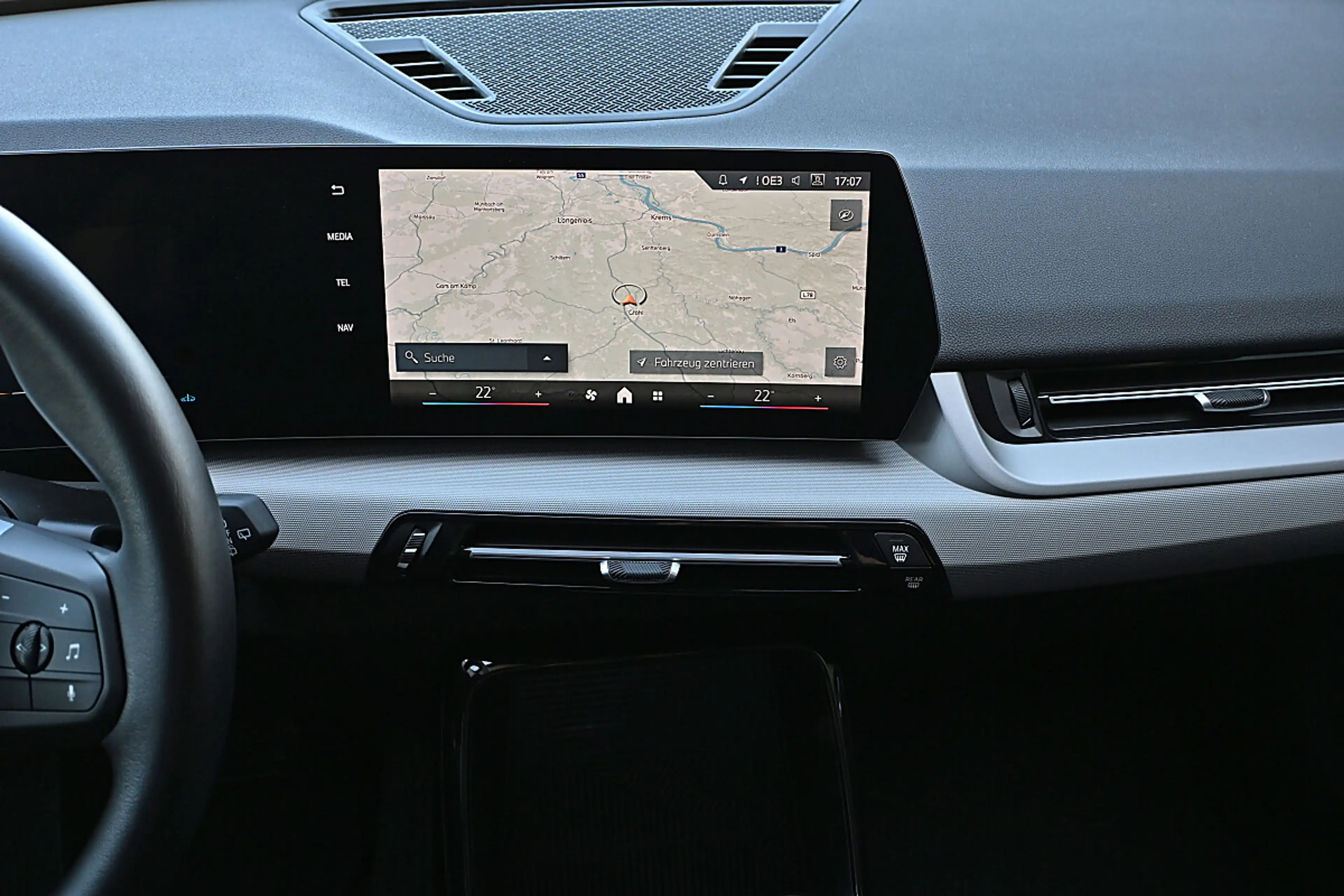BMW X1 sDrive18d Aut. LED, Navi, Spurhalte, Kamera — photo 5