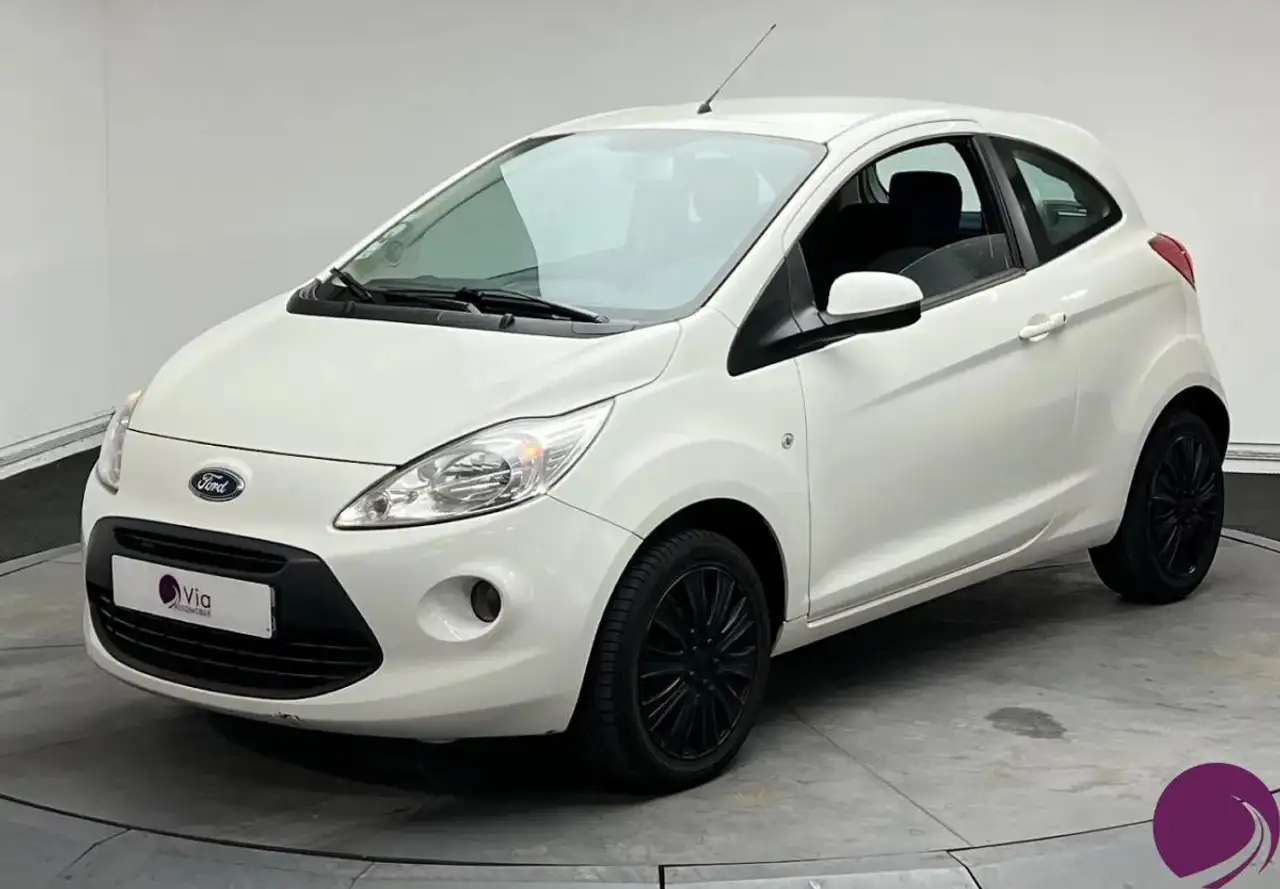 Ford Ka\u002FKa+ 1.2 69 Titanium - DISTRIB OK