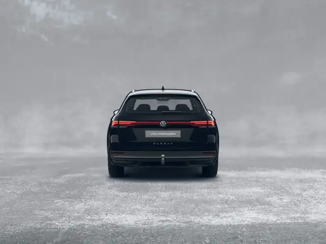 Volkswagen Passat view 7