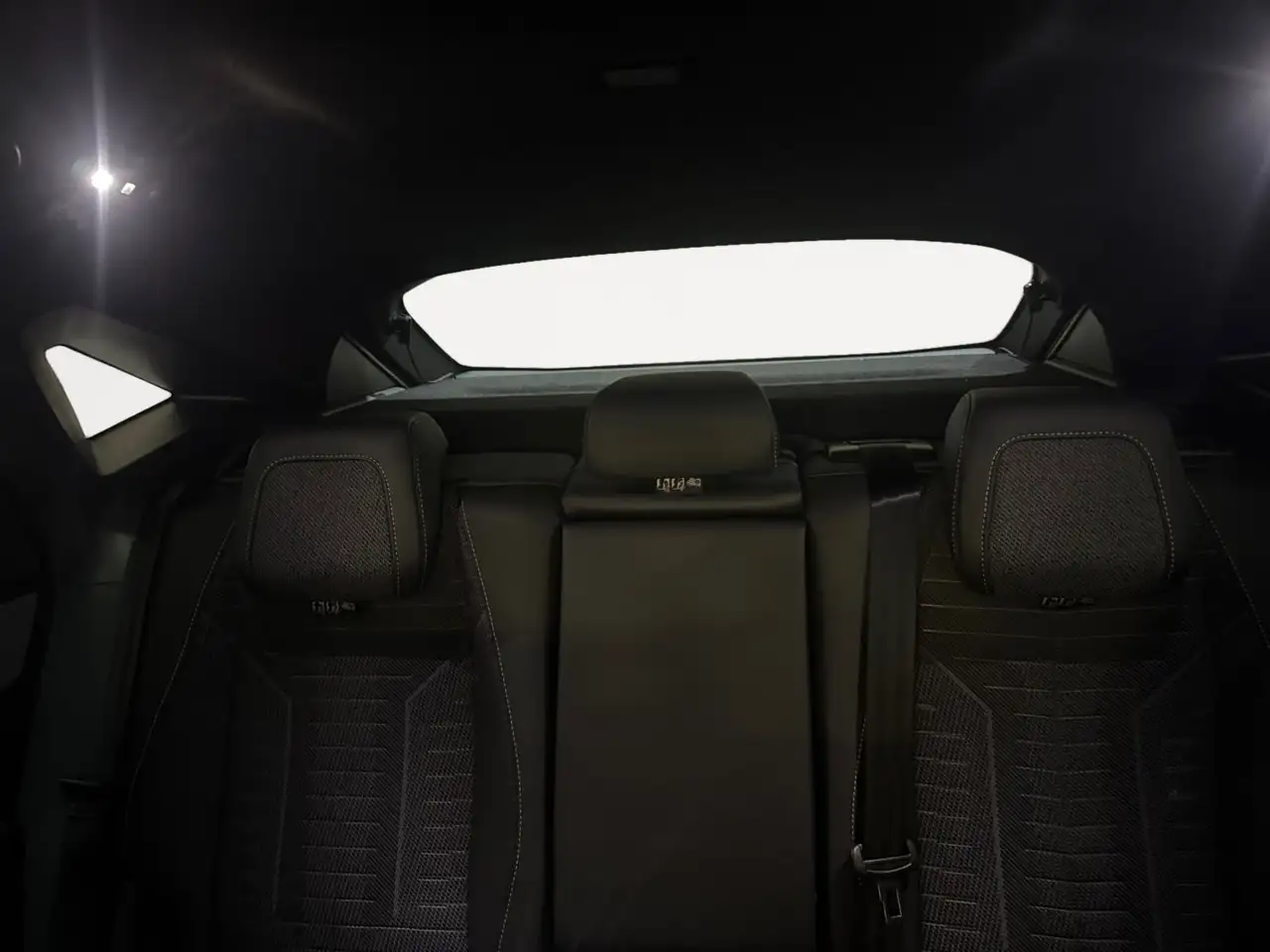 Peugeot 3008 Hybrid 145 GT e-DCS 6 11