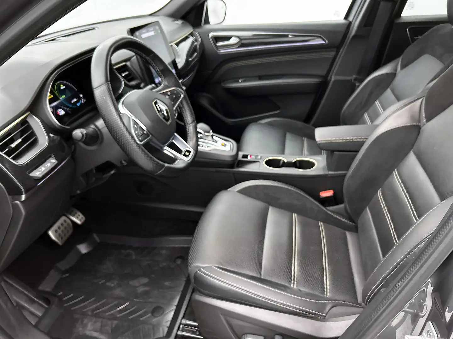 Renault Arkana 1.6 E-Tech hybrid 145 E-Tech engineered Leder, Dra Gris - 2