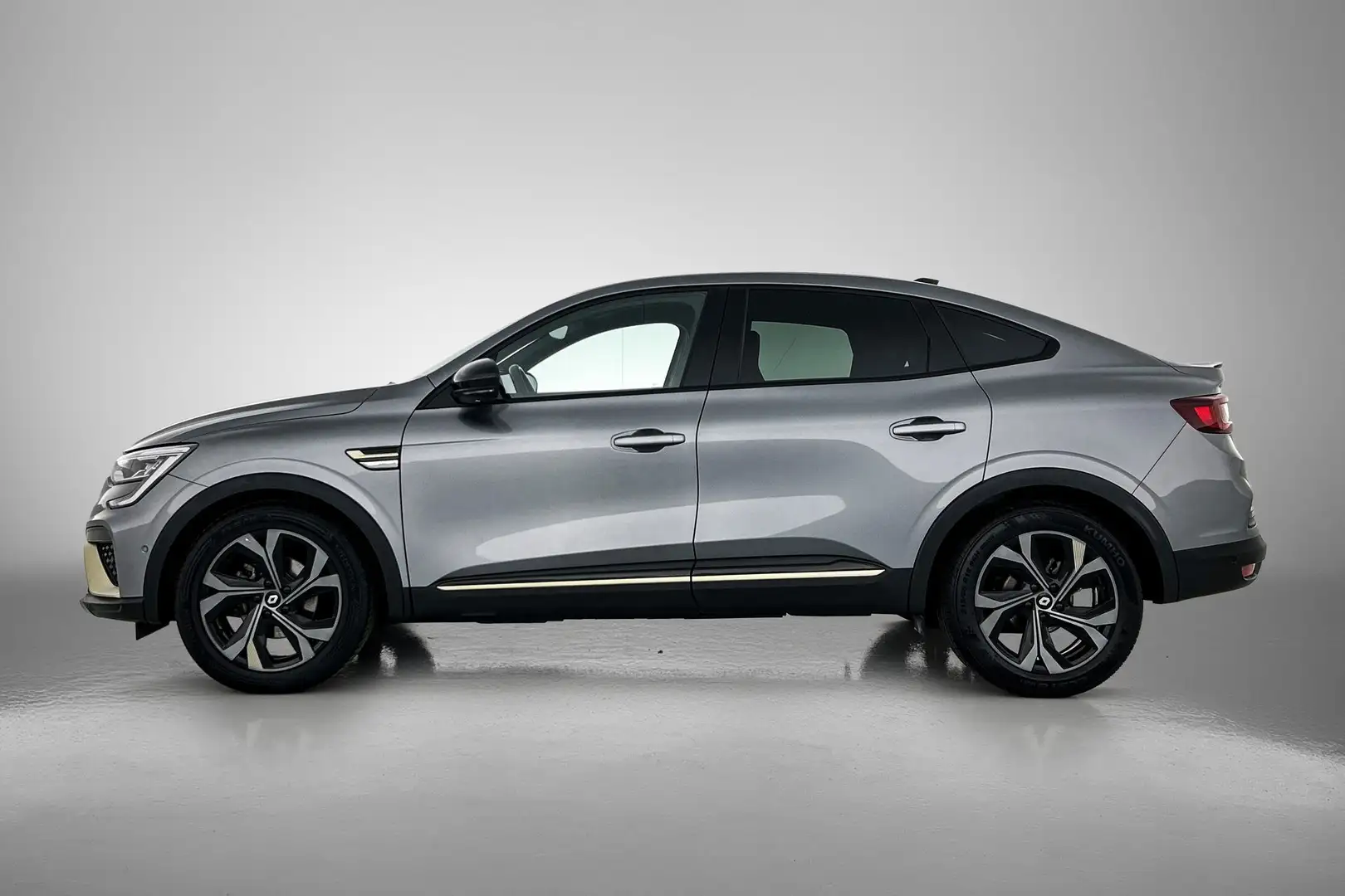 Renault Arkana 1.6 E-Tech hybrid 145 E-Tech engineered Leder, Dra Grijs - 2