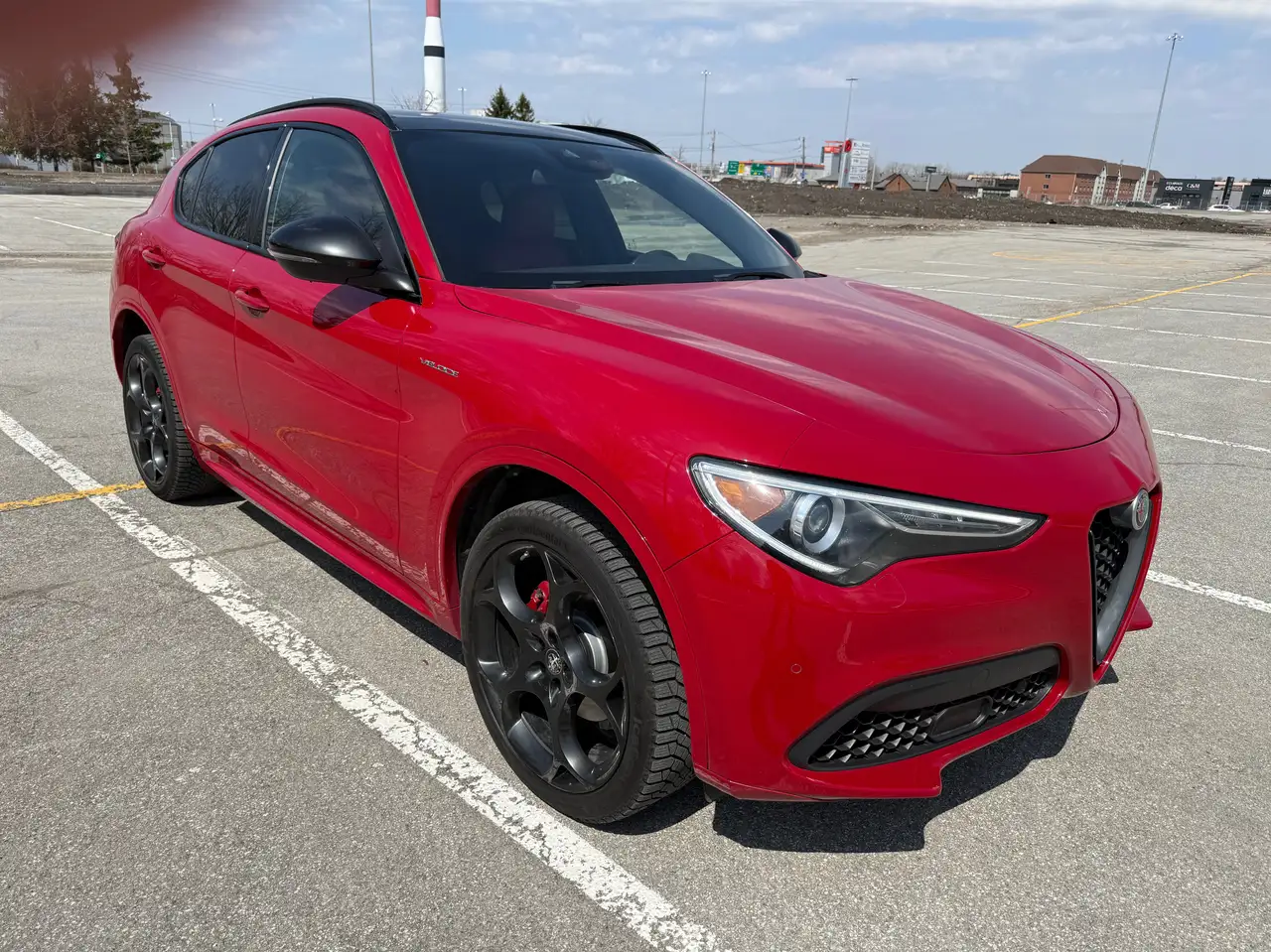 Alfa Romeo Stelvio снимка Alfa Romeo Stelvio