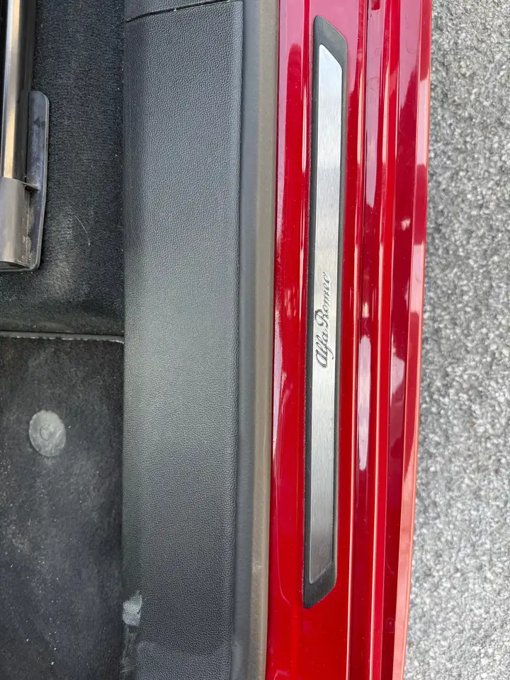 Alfa Romeo Stelvio снимка Alfa Romeo Stelvio