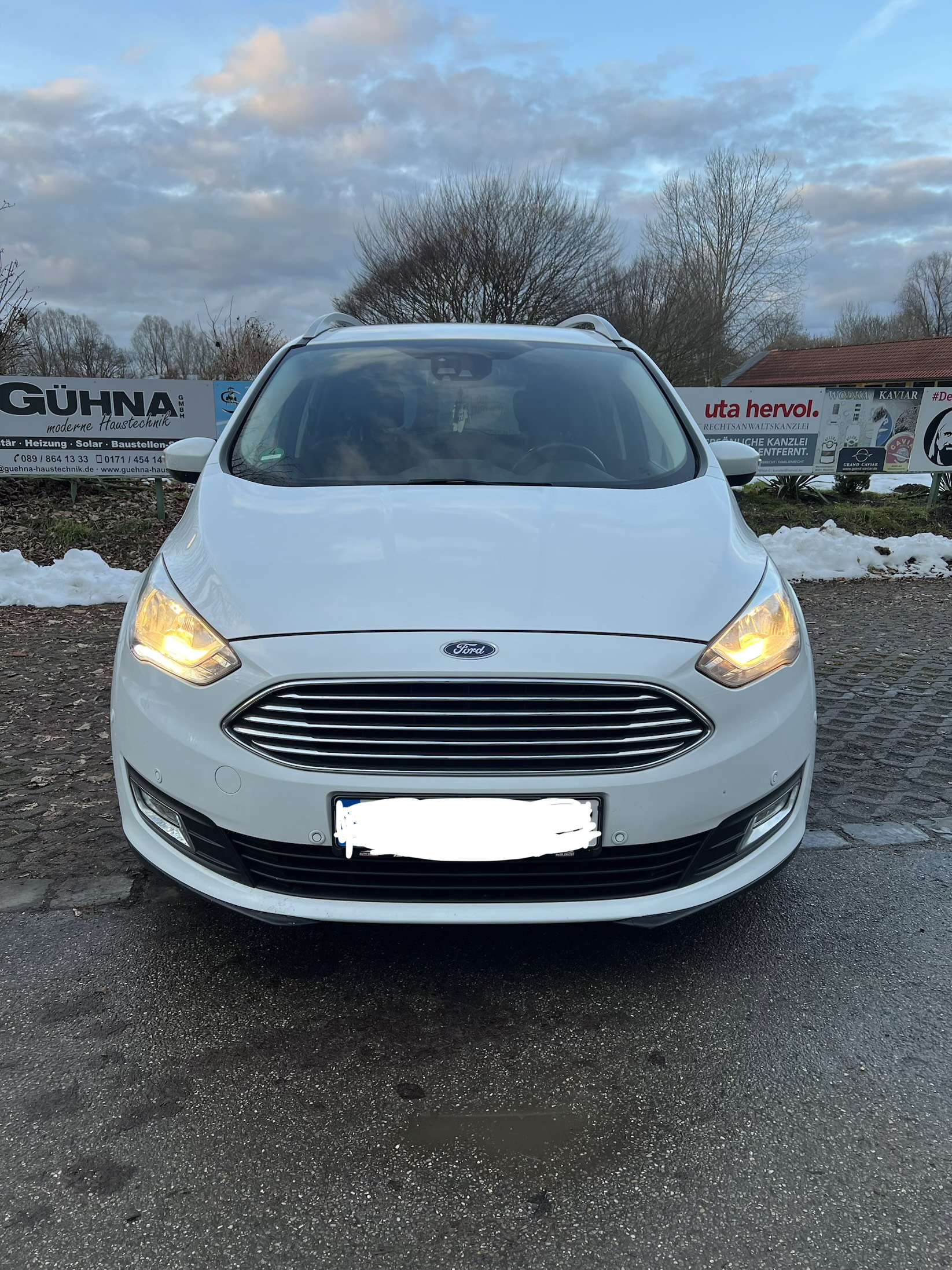 Second hand Ford Grand C-Max 1.0