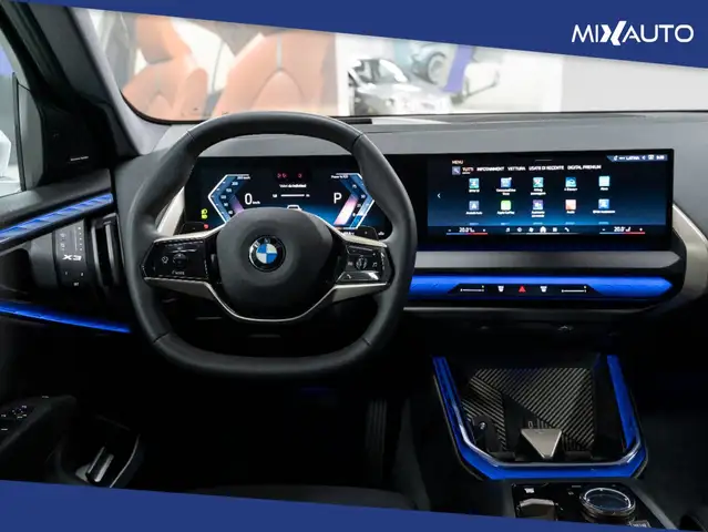 BMW X3 view 11