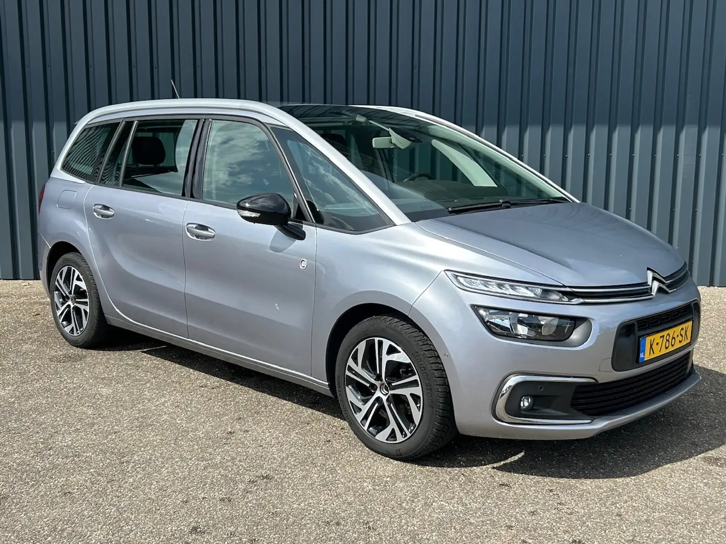 Citroen Grand C4 SpaceTourer 1.2 C-Series 130pk 7-zits | Navigatie | Climate co Gris - 2