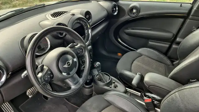 Mini Unknown Model view 8