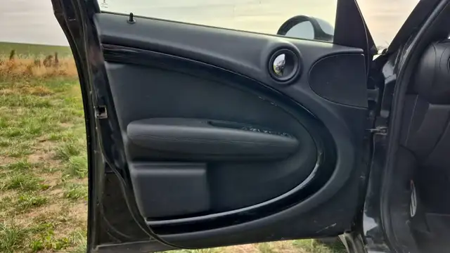 Mini Unknown Model view 7
