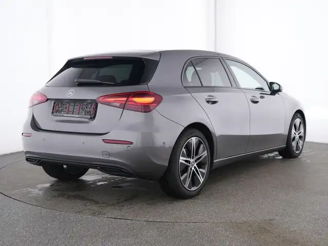 Mercedes-Benz A-Class view 3