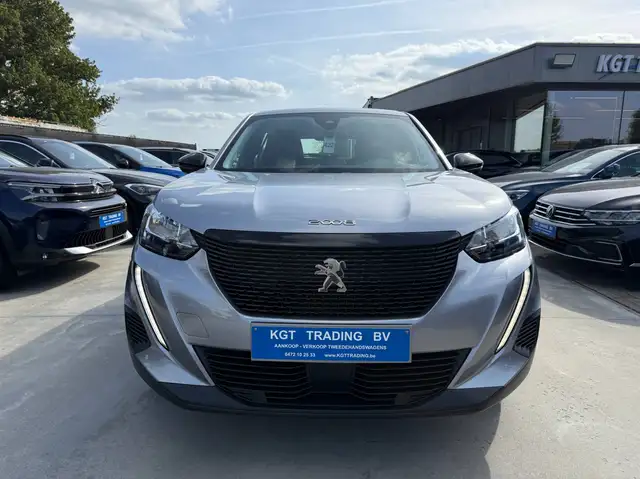 Peugeot 2008 view 2
