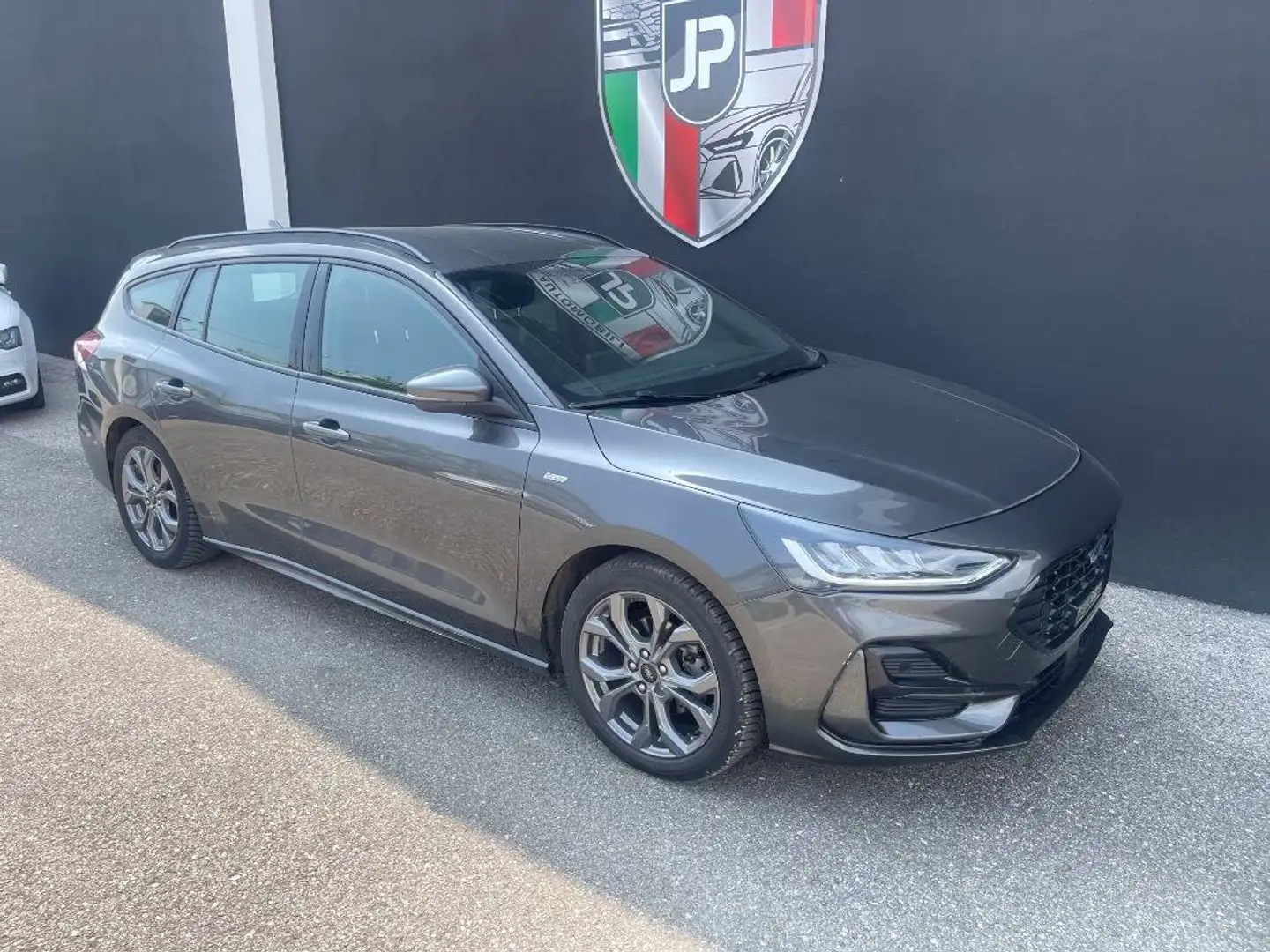 Ford Focus 1.0t ecoboost h ST-Line 125cv Grigio - 2
