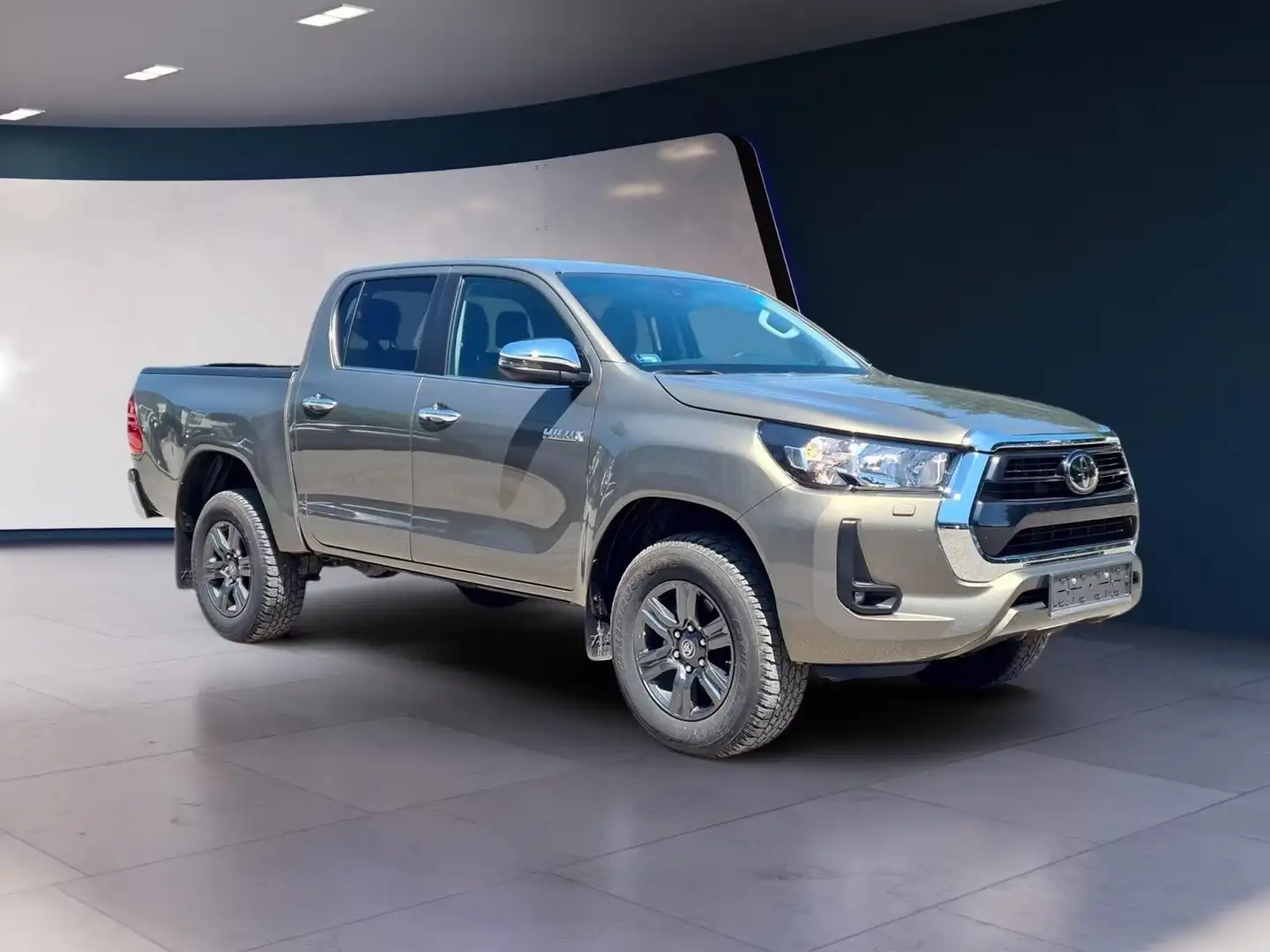 Toyota Hilux DC 2.4D COMFORT 4X4 CAMERA CARPLAY NAVI DAB USB Grigio - 1