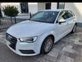 Audi A3 A3 1.8 Ambiente Weiß - thumbnail 1