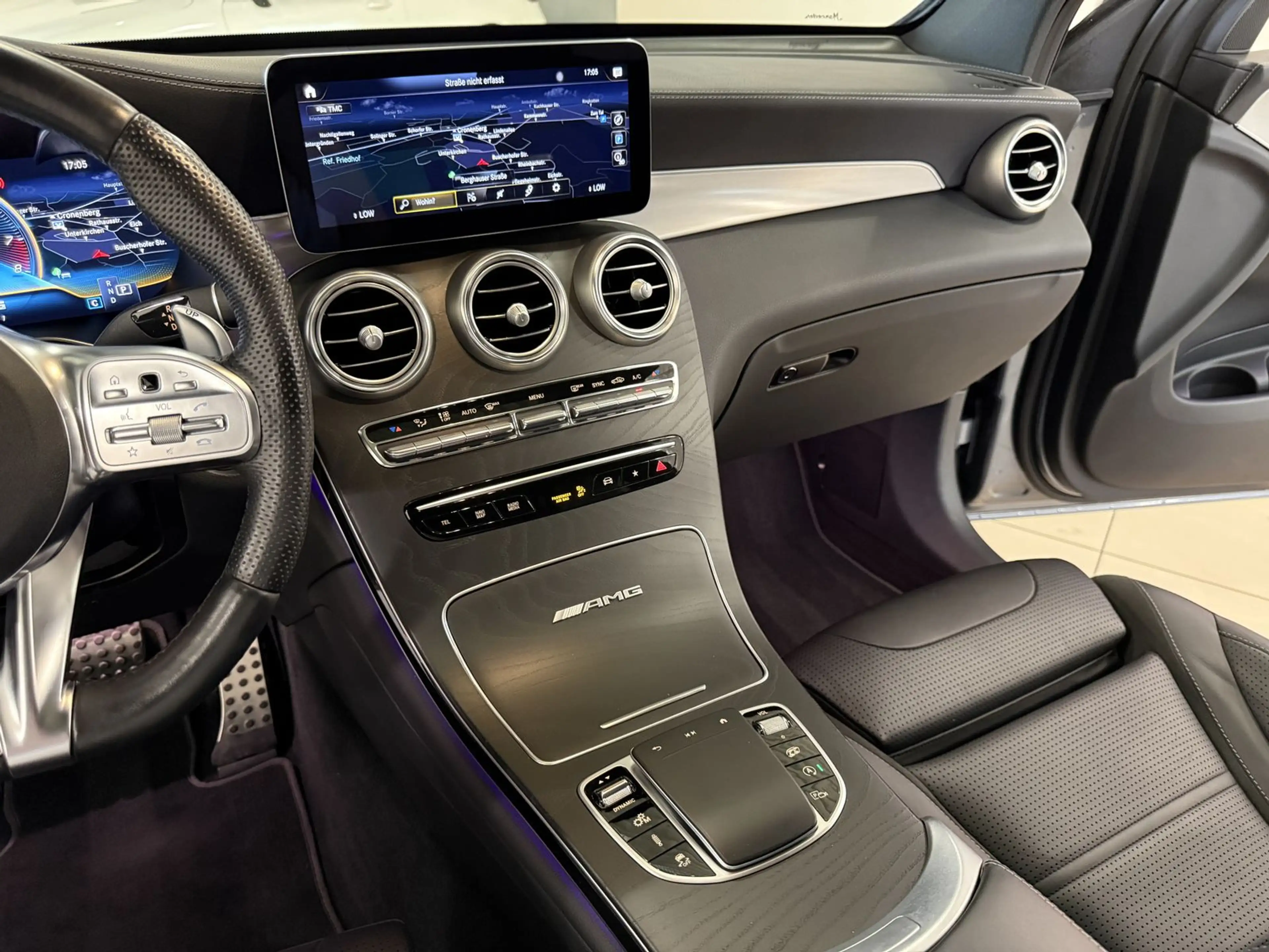 Mercedes-Benz GLC 63 AMG 4Matic *Perf. AGA-Night-21"-HUD-SD* — photo 13