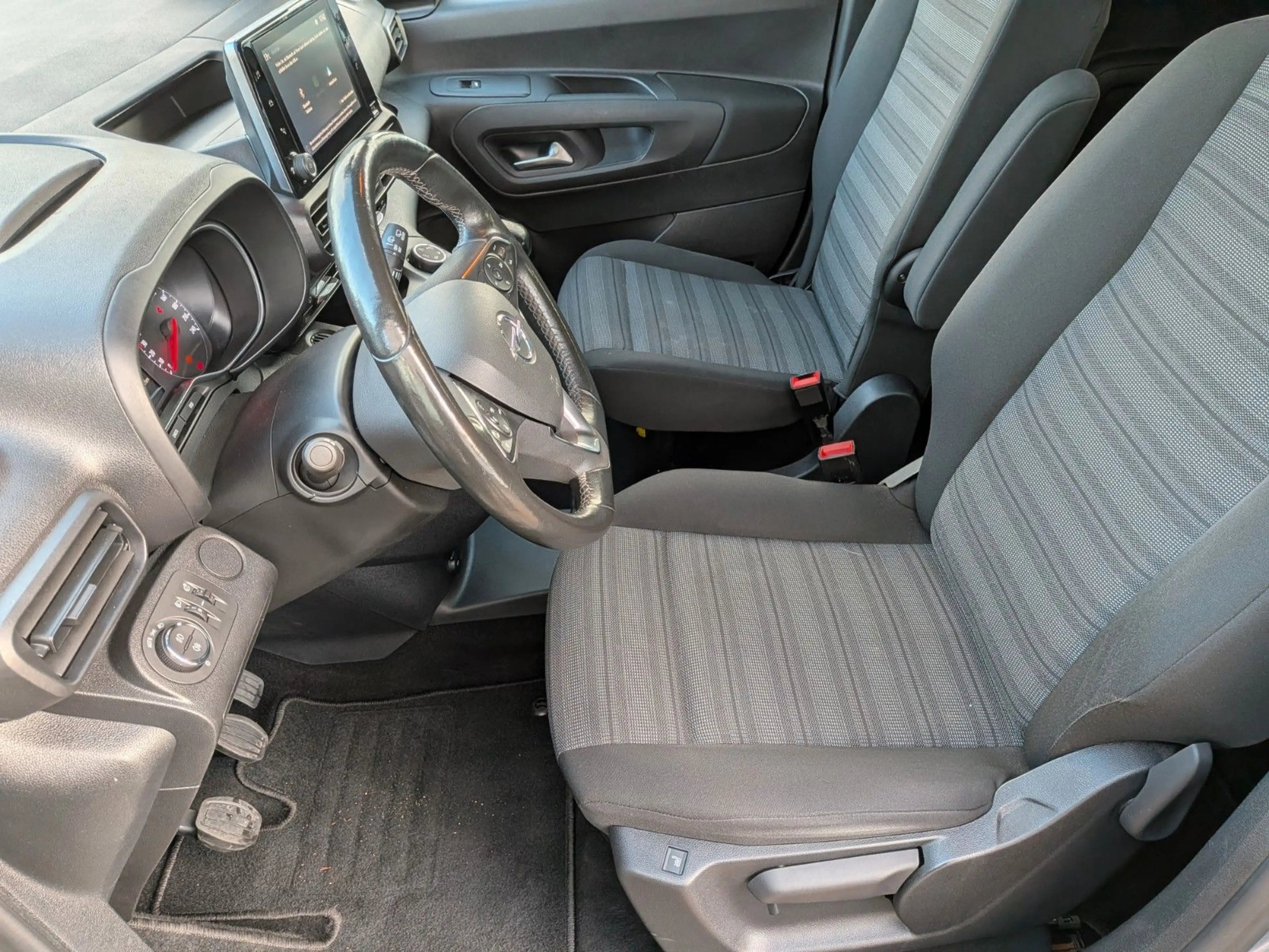 Opel Combo Life XL 1.5*7-Sitzer*ACC*Klimaauto*Kamera* — photo 10
