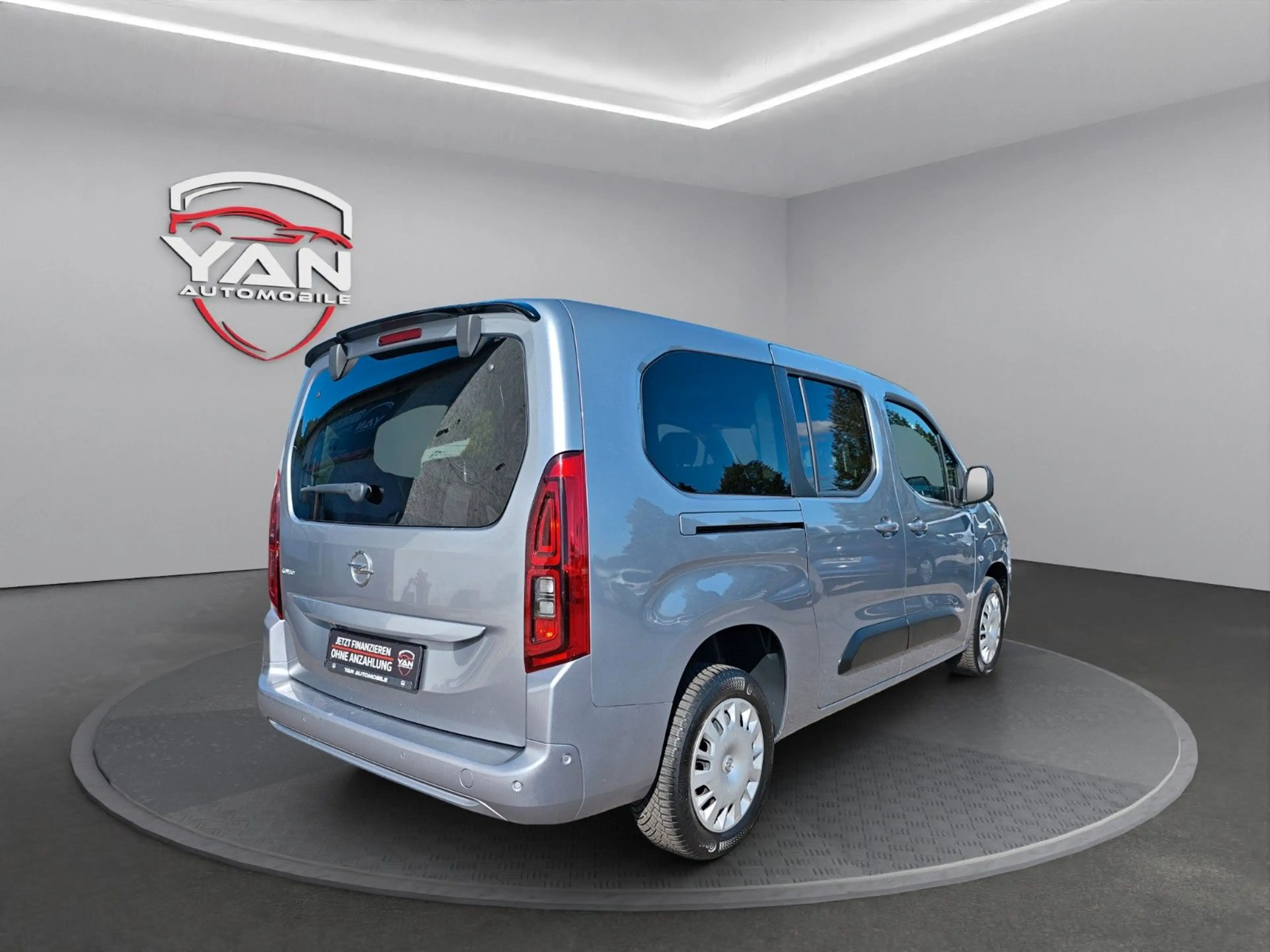 Opel Combo Life XL 1.5*7-Sitzer*ACC*Klimaauto*Kamera* — photo 6