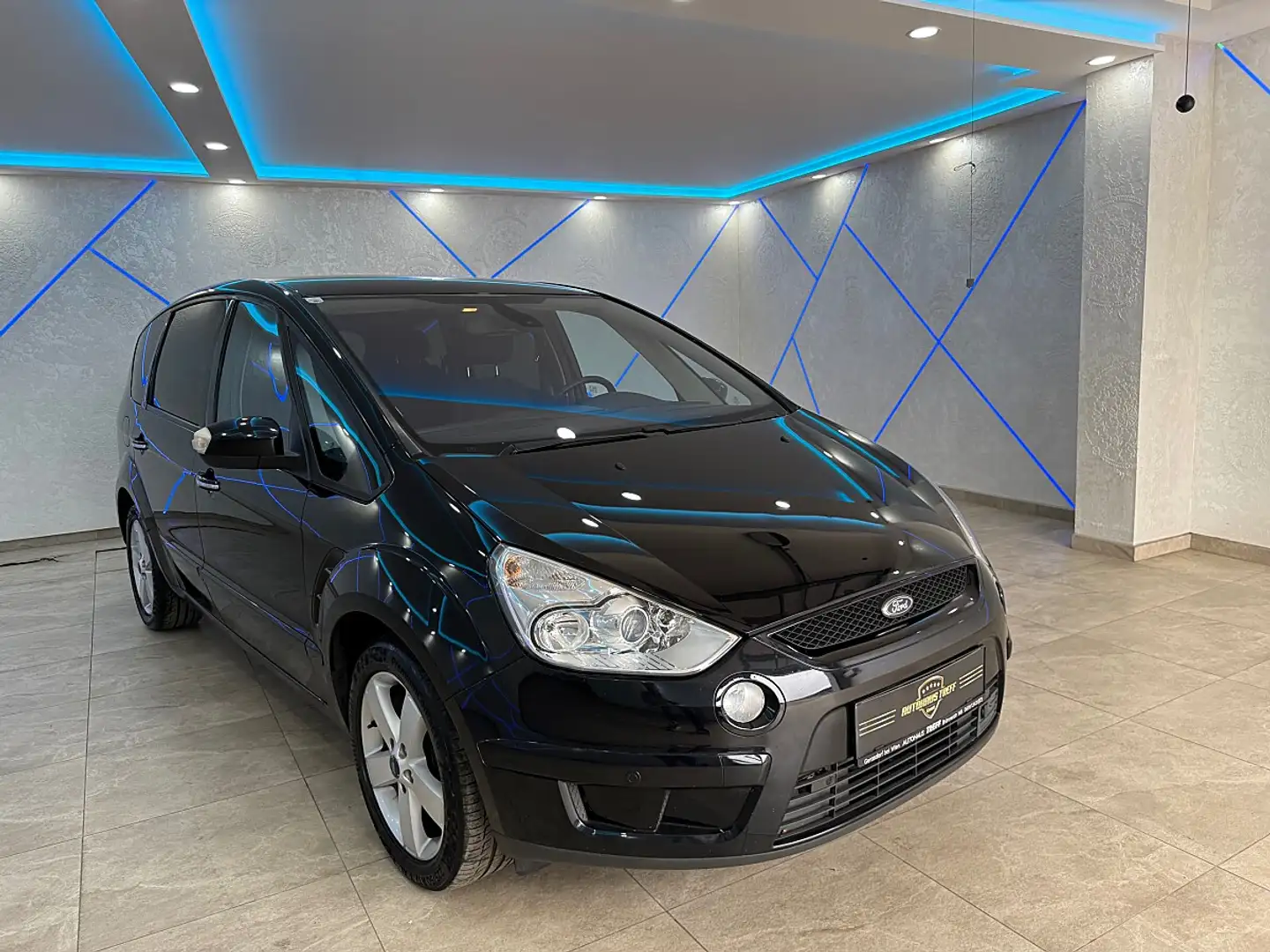 Ford S-Max S-MAX Titanium 2,0 FFV*7-SITZER*1.BESITZ*NAVI* Grau - 1