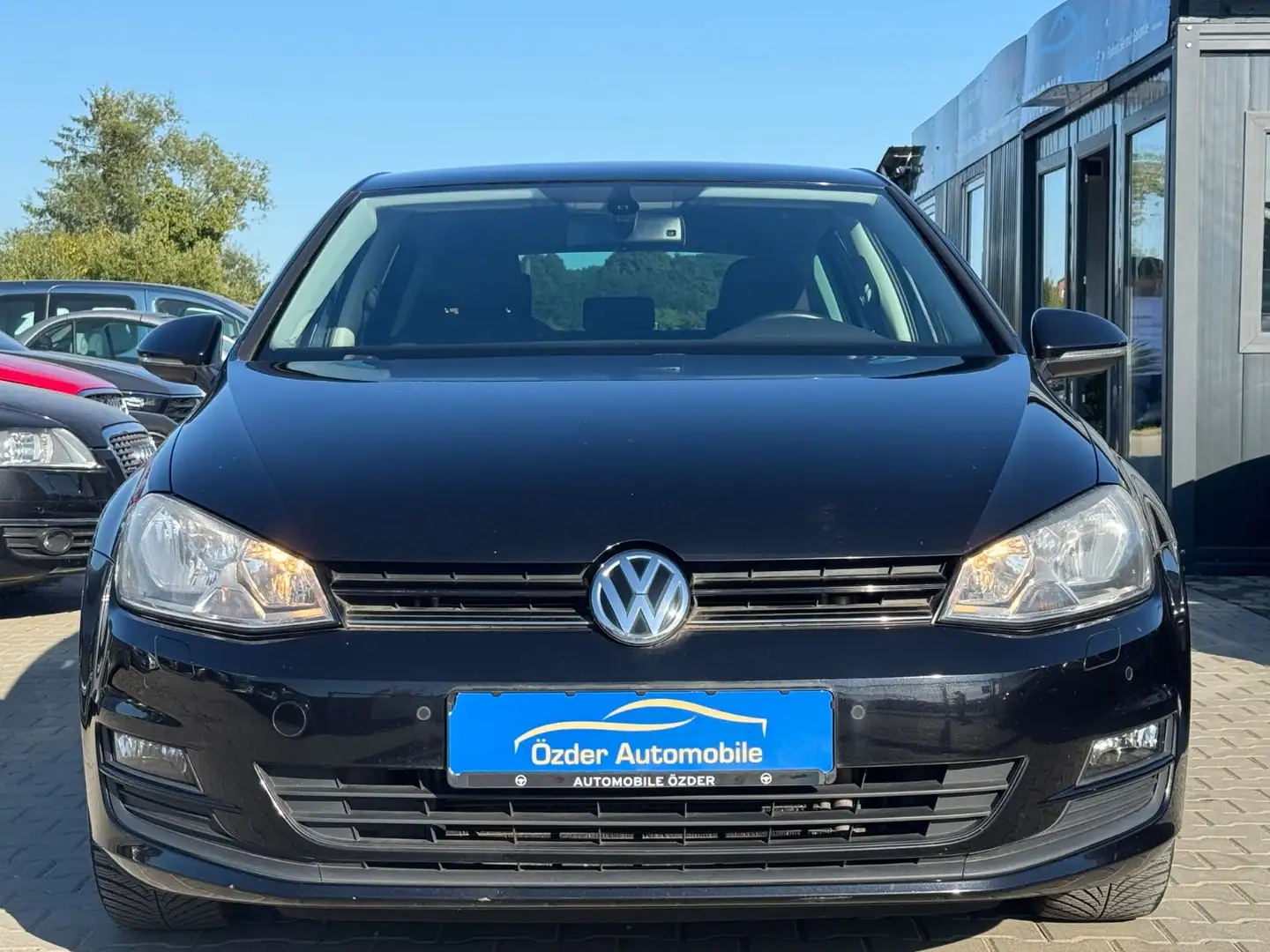 Volkswagen Golf VII 2.0 TDI Lim. Comfortline BMT+Garantie+ Schwarz - 2