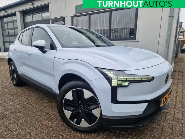 Volvo EX30 Single Motor Extended Range Core 69 kWh CLOUD BLUE