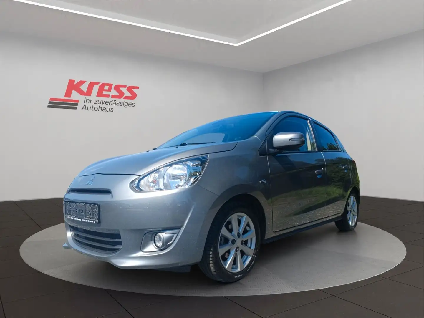 Mitsubishi Space Star 1.2 MIVEC Top ClearTec Grau - 1