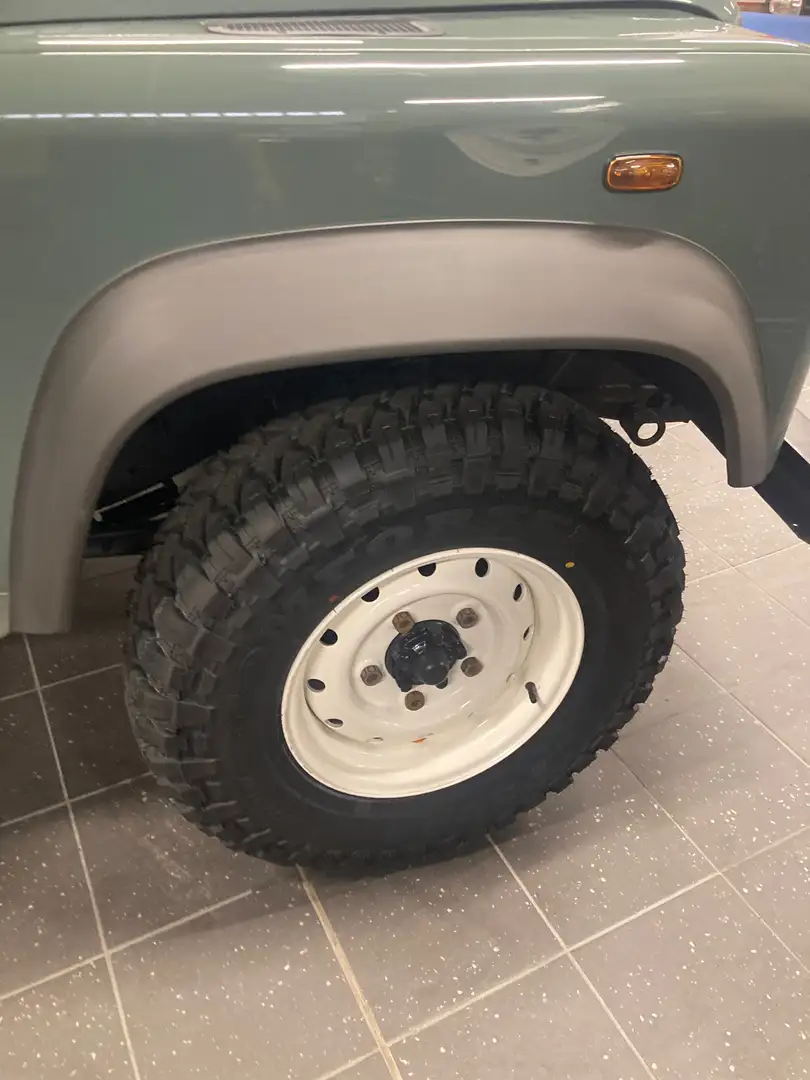 Land Rover Defender DEFENDER 90 HARD TOP MARK II SE Verde - 1