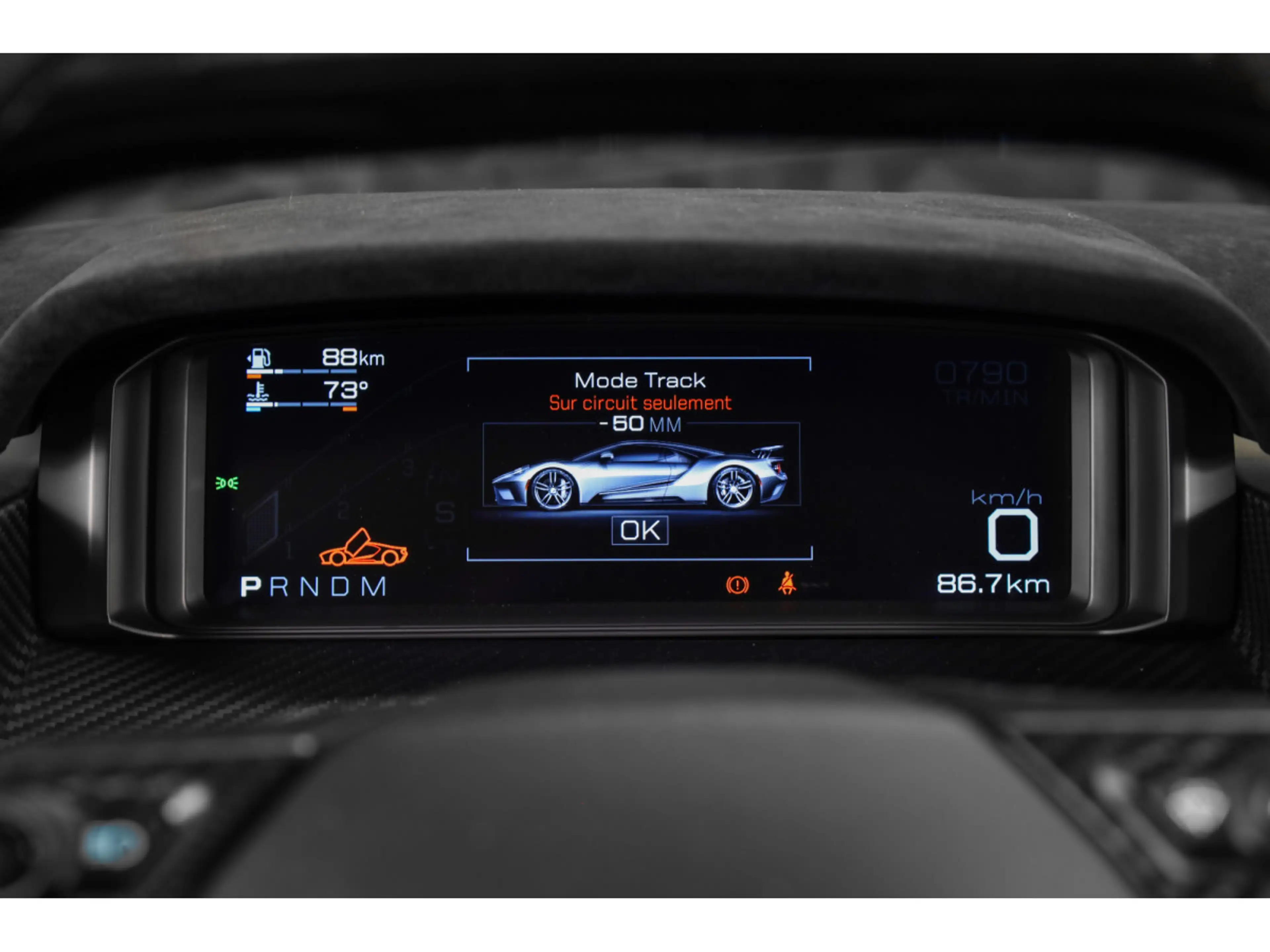 Ford GT Carbon Series - Ingot Silver — photo 15