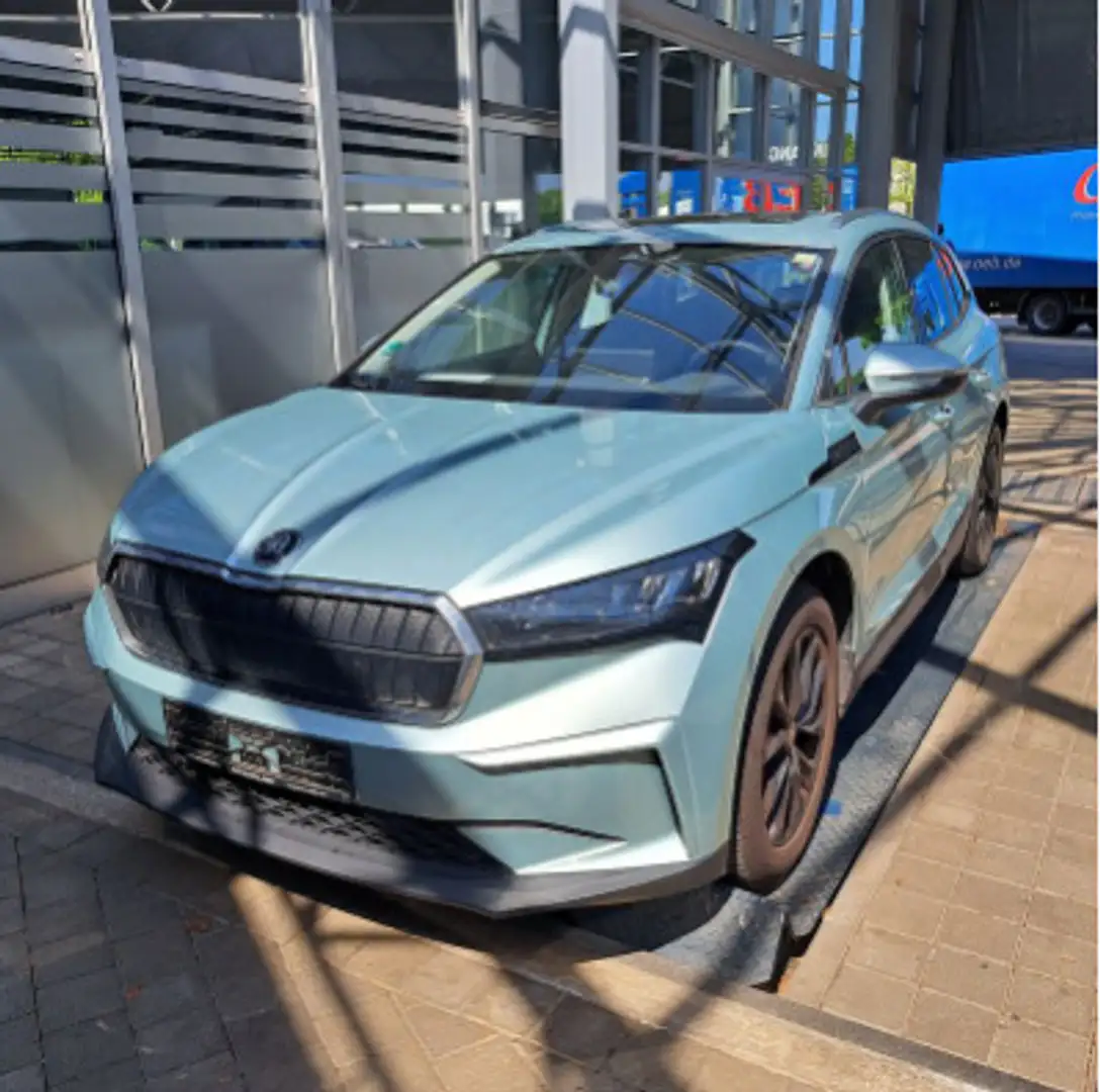 Skoda Enyaq 80 iV Loft | NAVI | TEMPOMAT | PANO | Silber - 2
