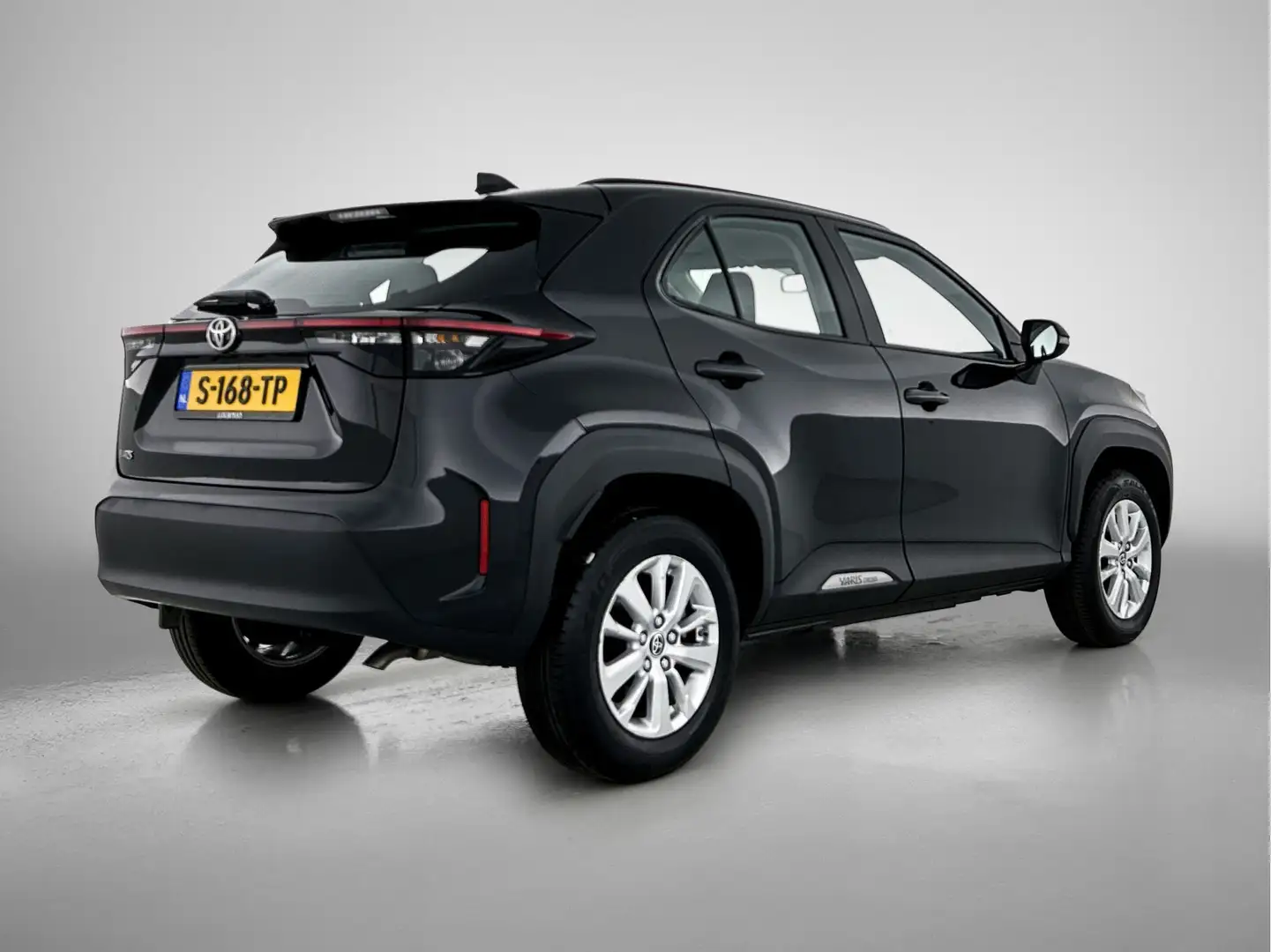 Toyota Yaris Cross 1.5 VVT-I Active Zwart - 2