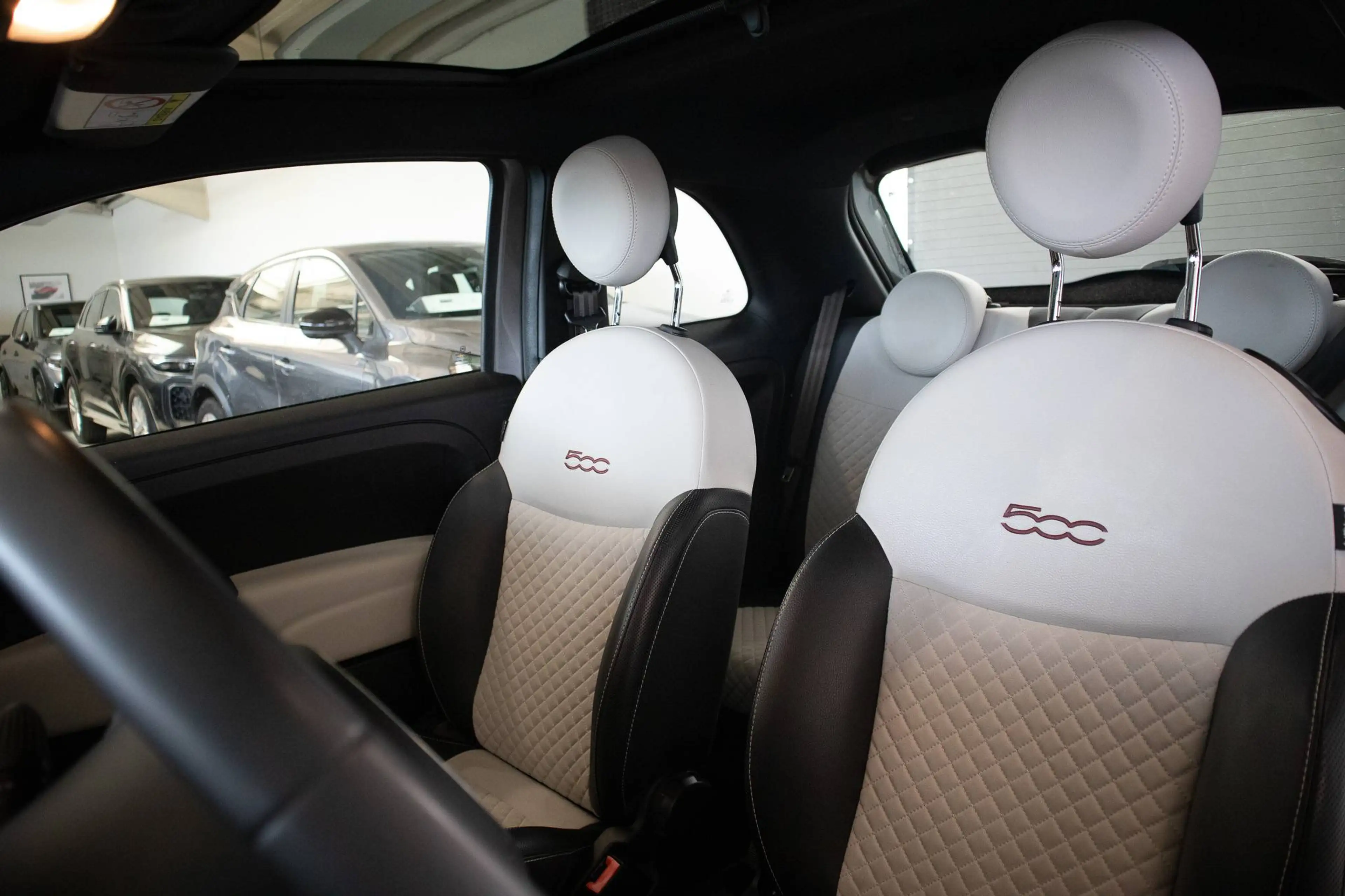 Fiat 500 LOUNGE, PANO, DAB, CRUISE CONTROL, PARKEERSENSOREN — photo 9