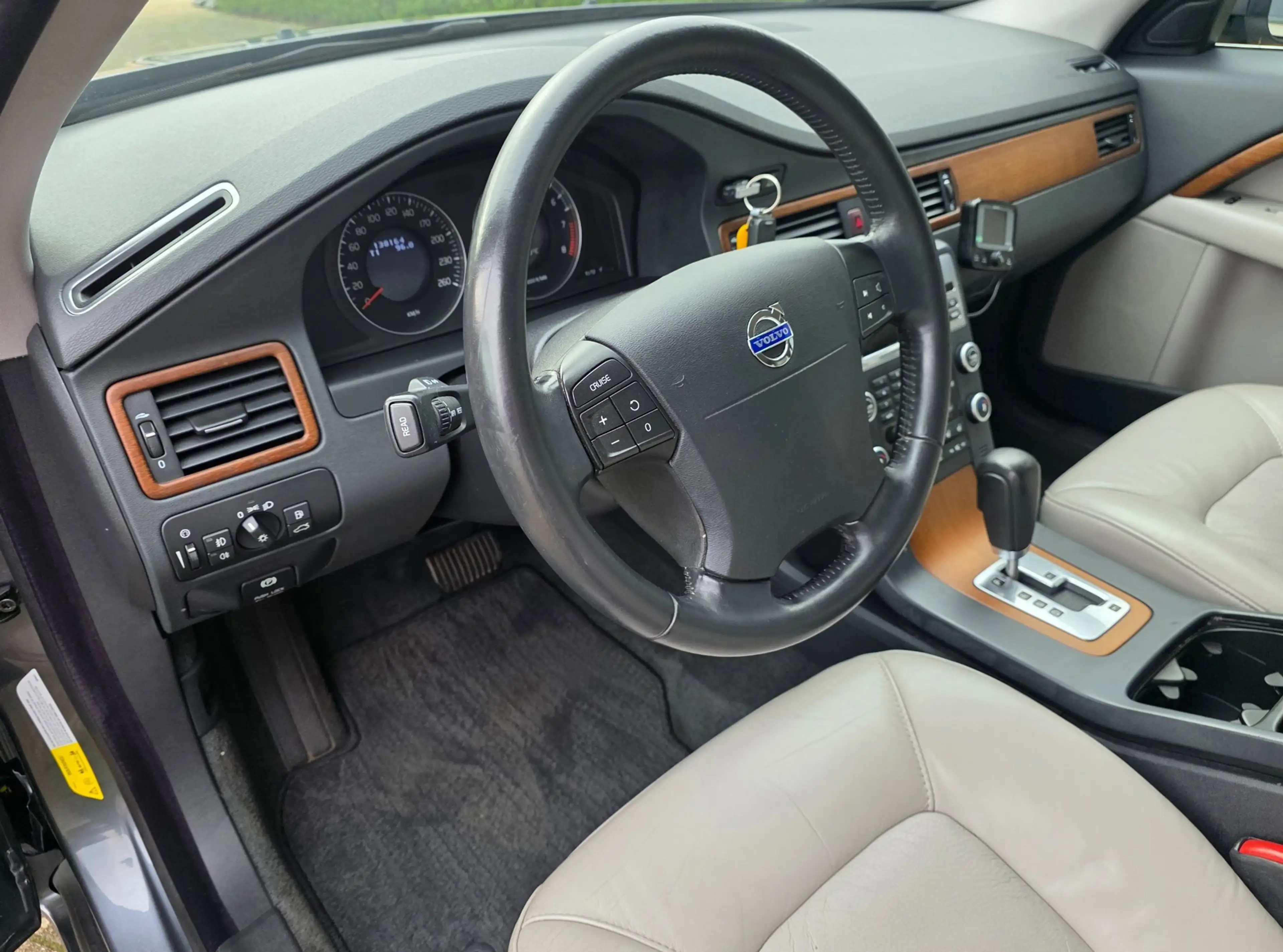 Volvo V70 2.5T Summum, 138dkm! Netto € 12.750 ex btw. — photo 5