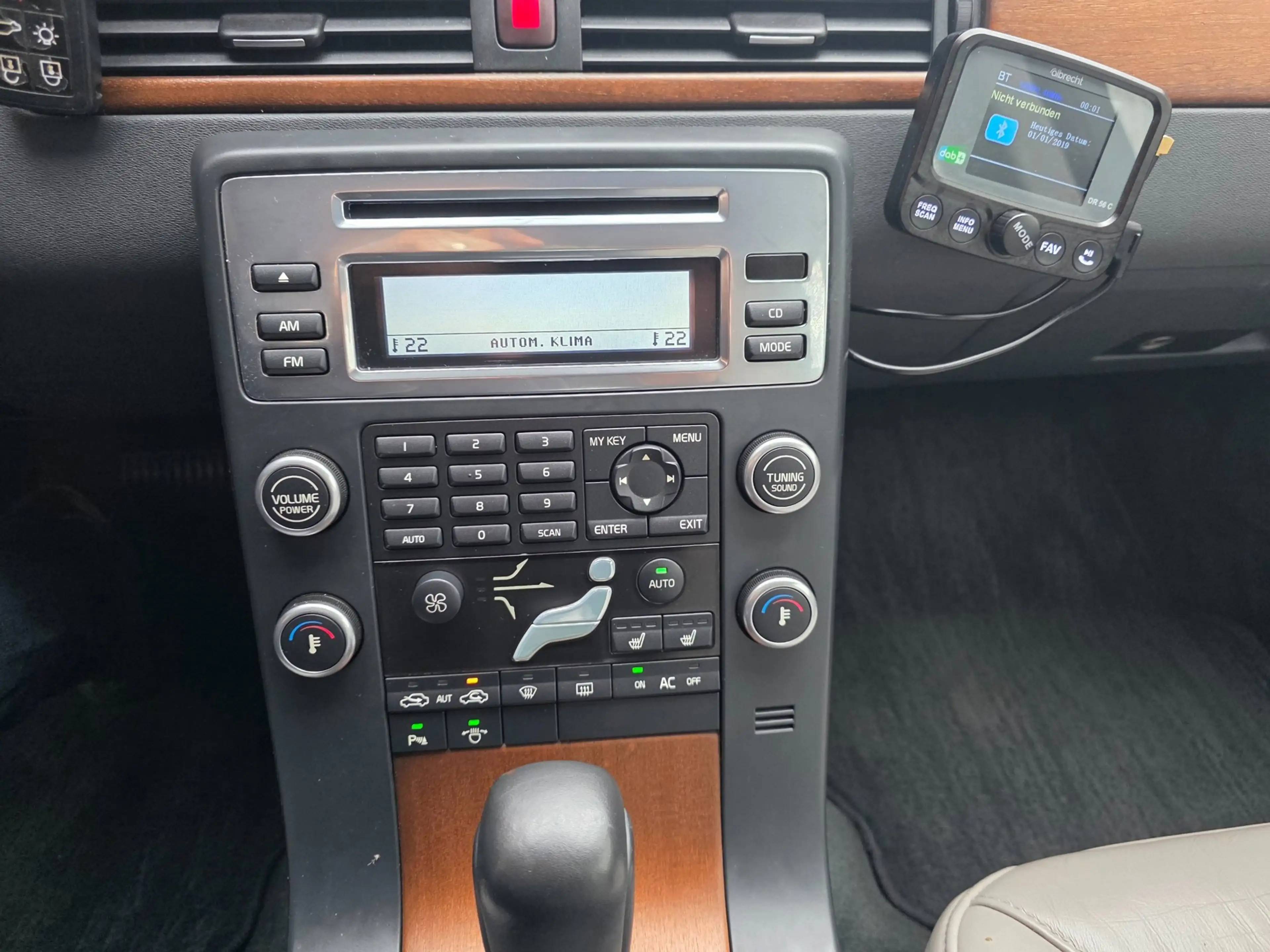 Volvo V70 2.5T Summum, 138dkm! Netto € 12.750 ex btw. — photo 6