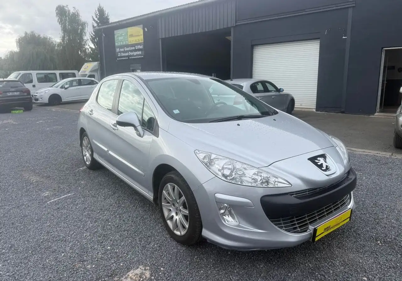 Peugeot 308 308