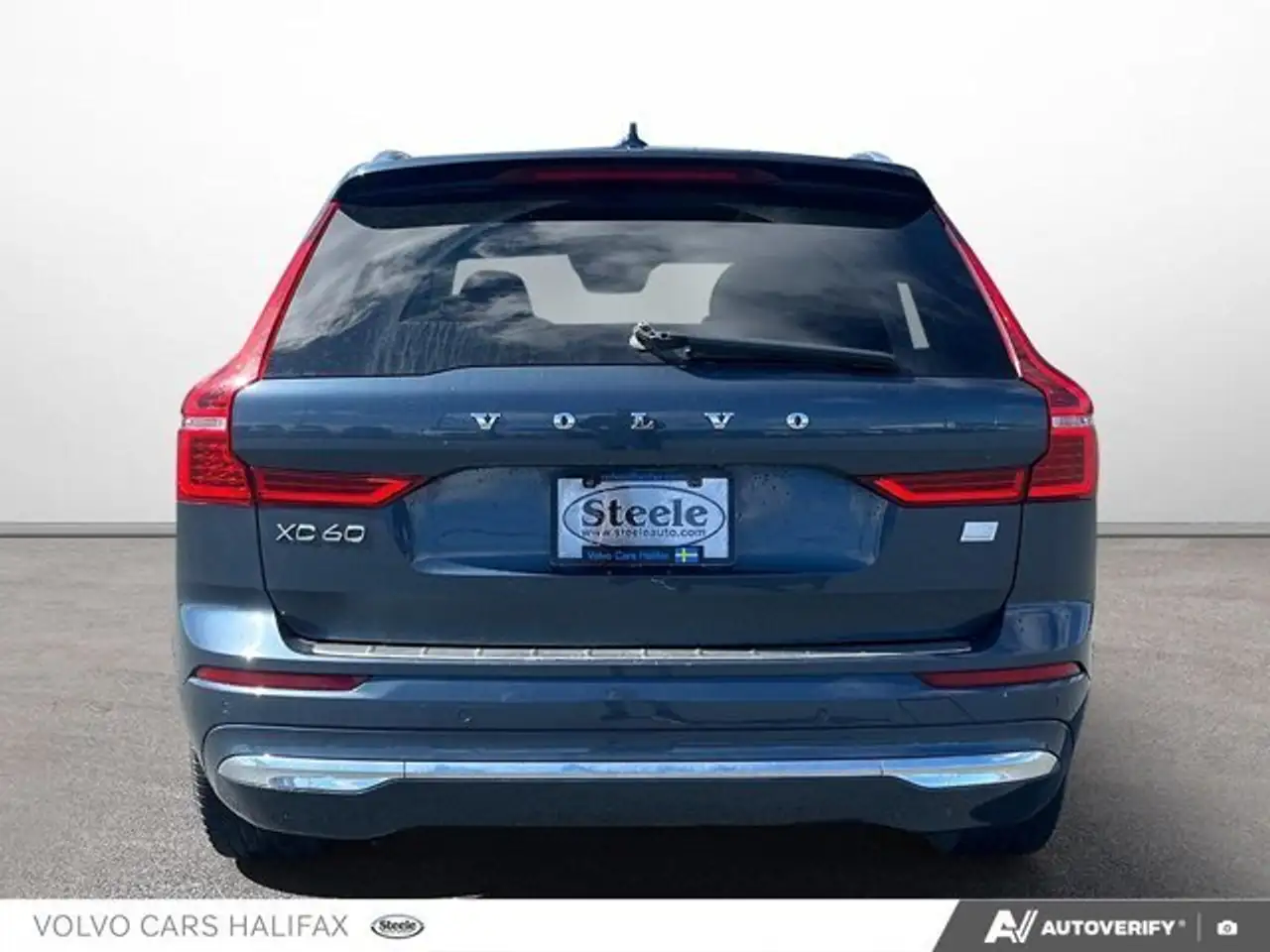 Volvo XC60 снимка Volvo XC60