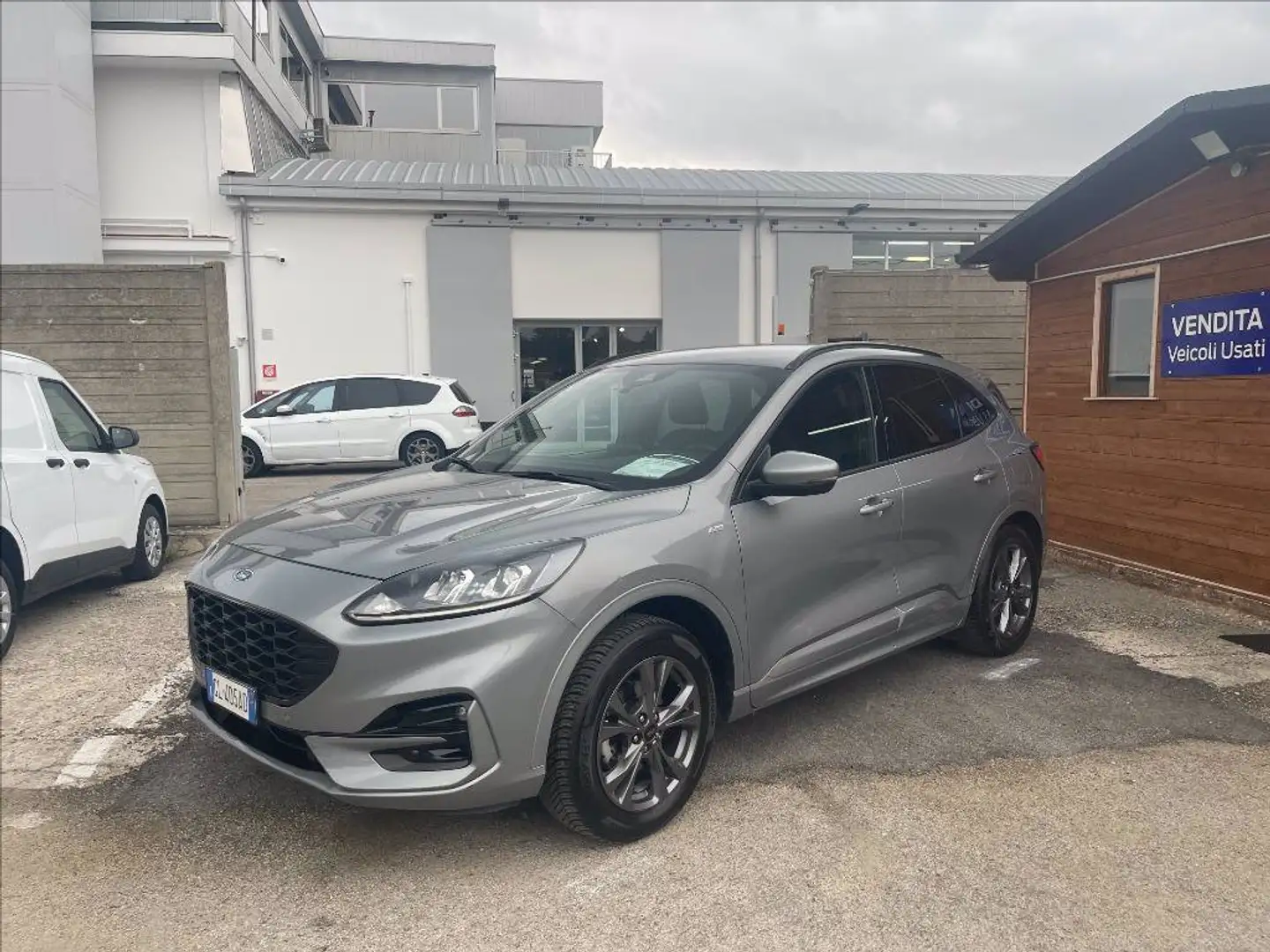 Ford Kuga 2.0 ecoblue ST-Line awd 150cv auto Gris - 1