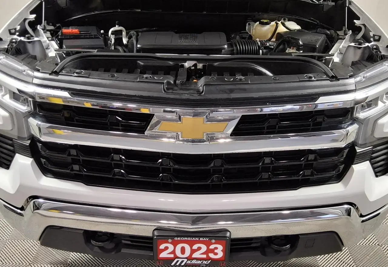 Chevrolet Silverado 1500 снимка Chevrolet Silverado 1500