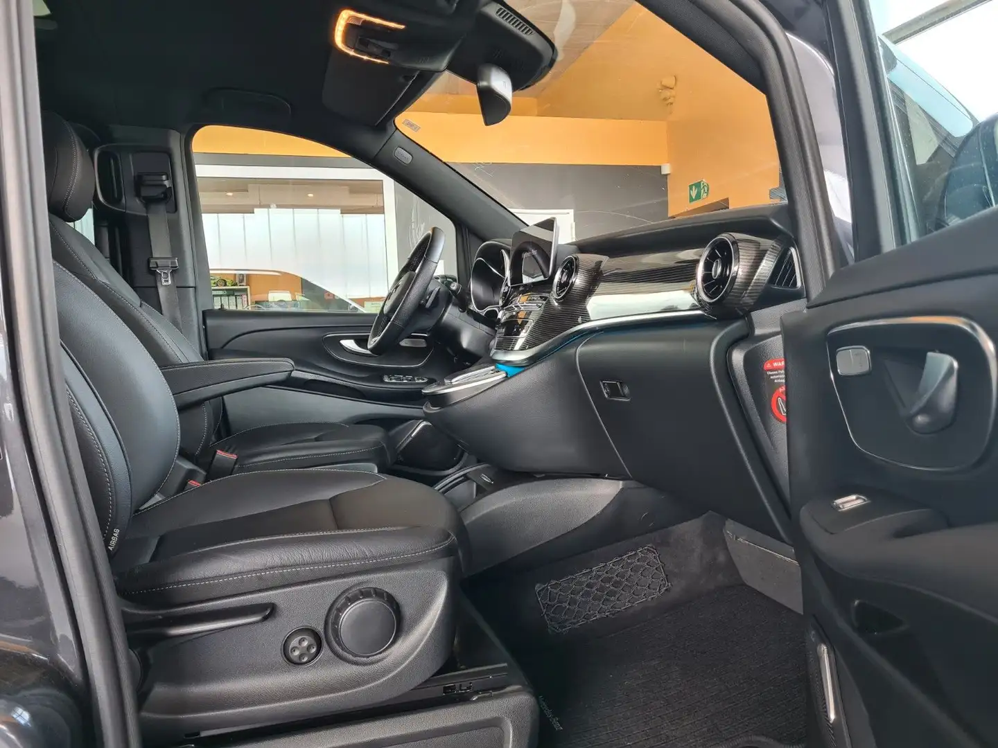 Mercedes-Benz V 300 d L 4M Sportpaket*Leder*Pano*ACC*AHK*360° Grau - 2