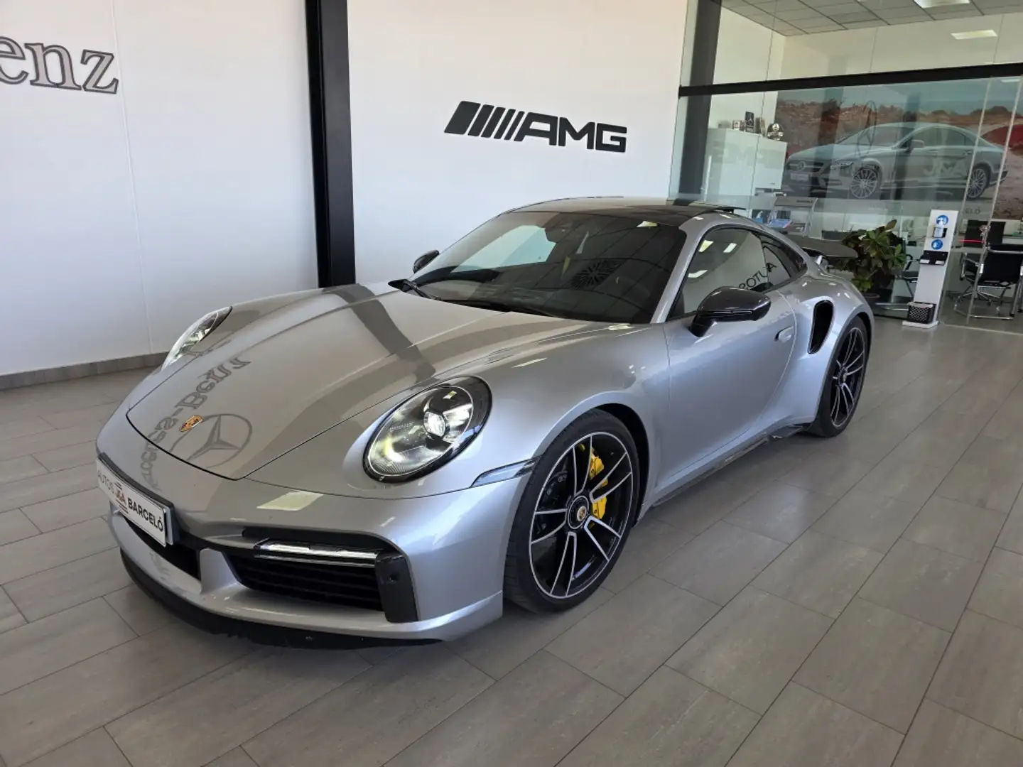 Porsche 992 Turbo S Coupé PDK Gris - 1
