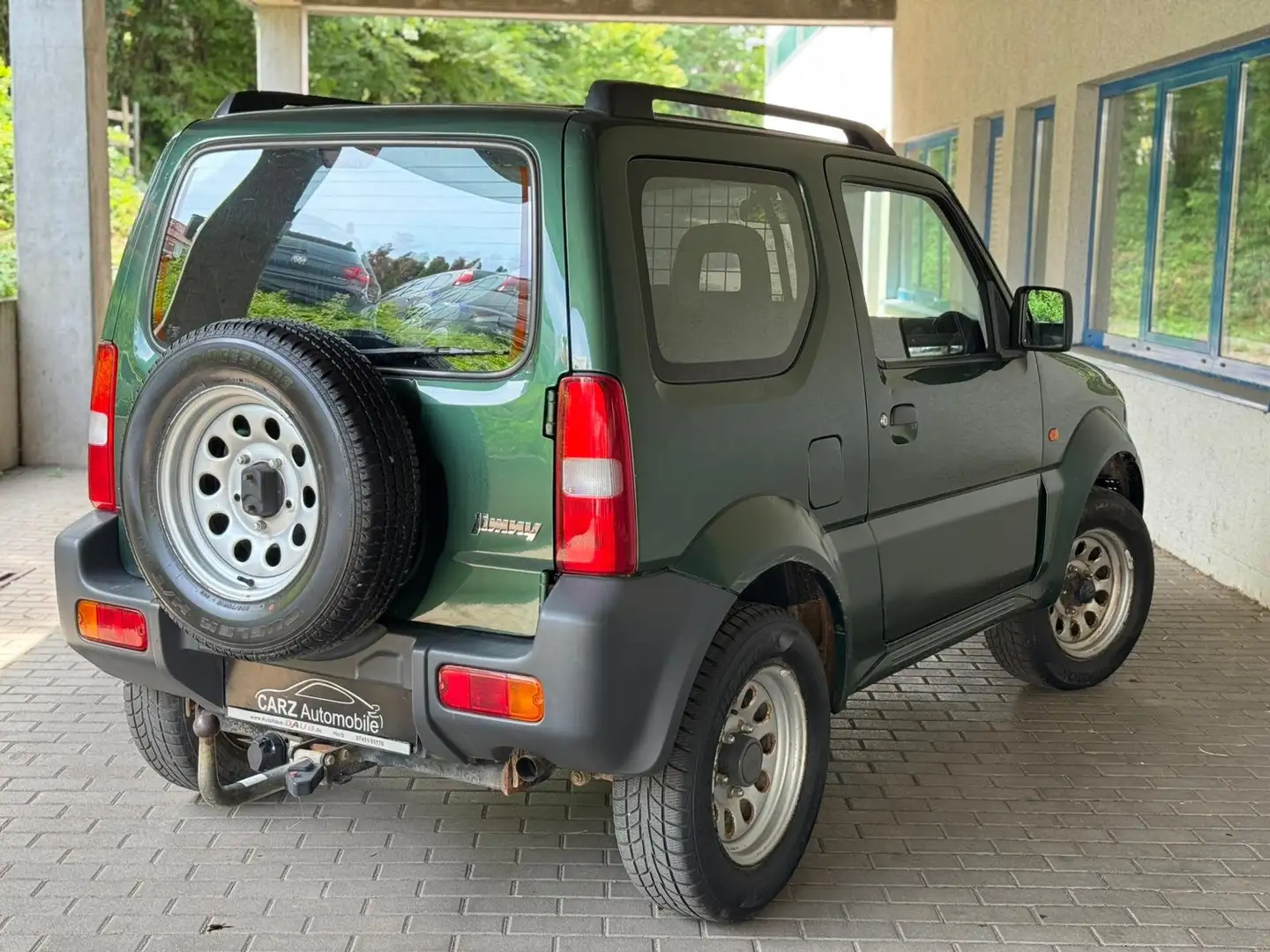 Suzuki Jimny Comfort 4WD ** 1. Hand ** Tüv Neu ** Verde - 2