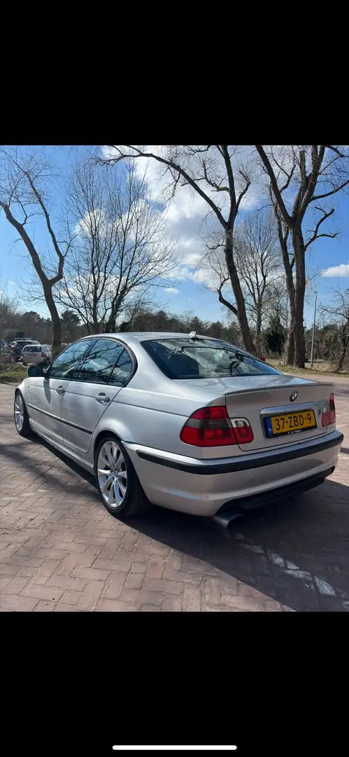 BMW 330 325i Grijs - 2