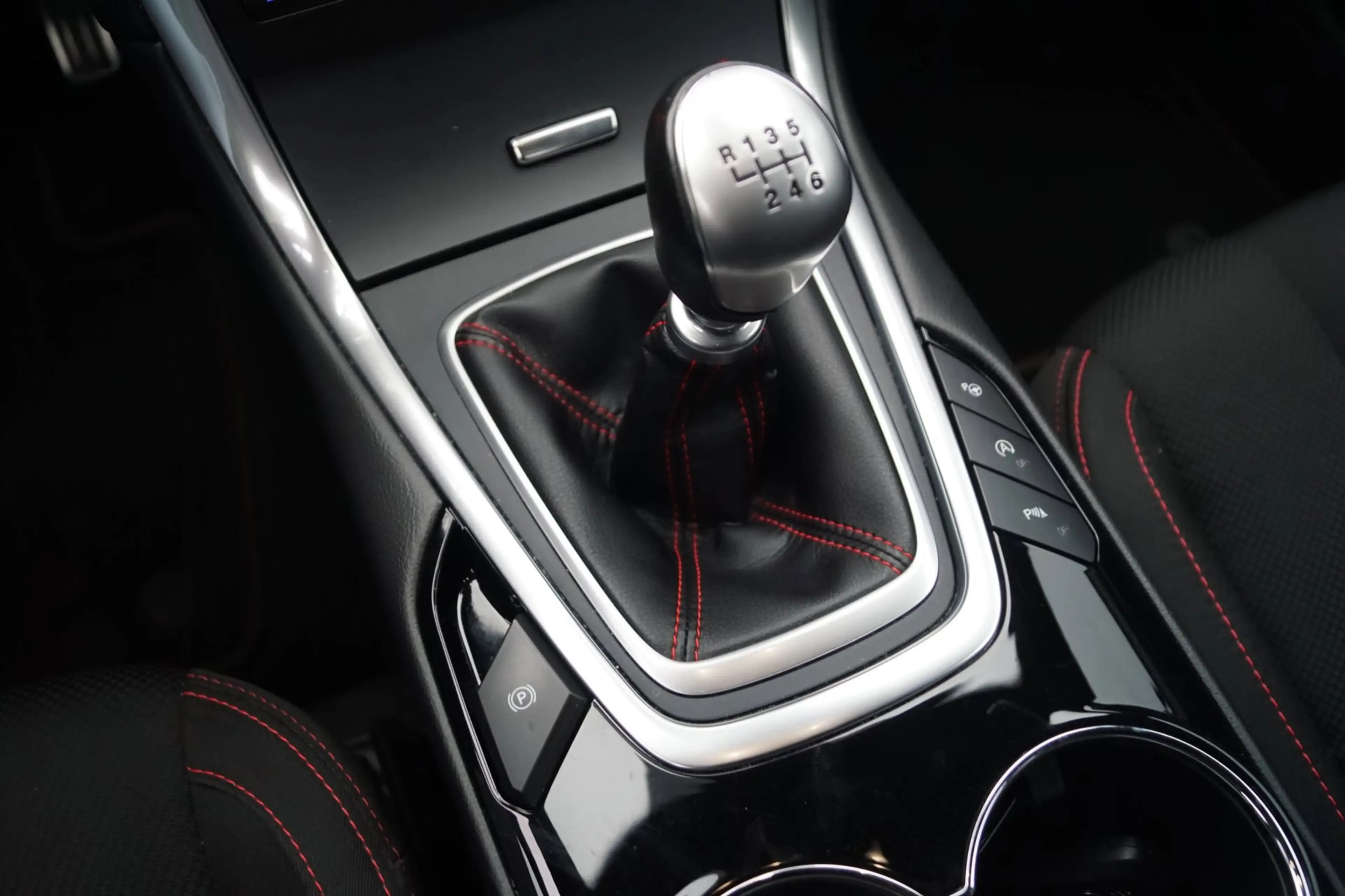Ford S-Max 1.5 ST-Line Sportst Stoel en Voorruitverw Navi Cli — photo 18